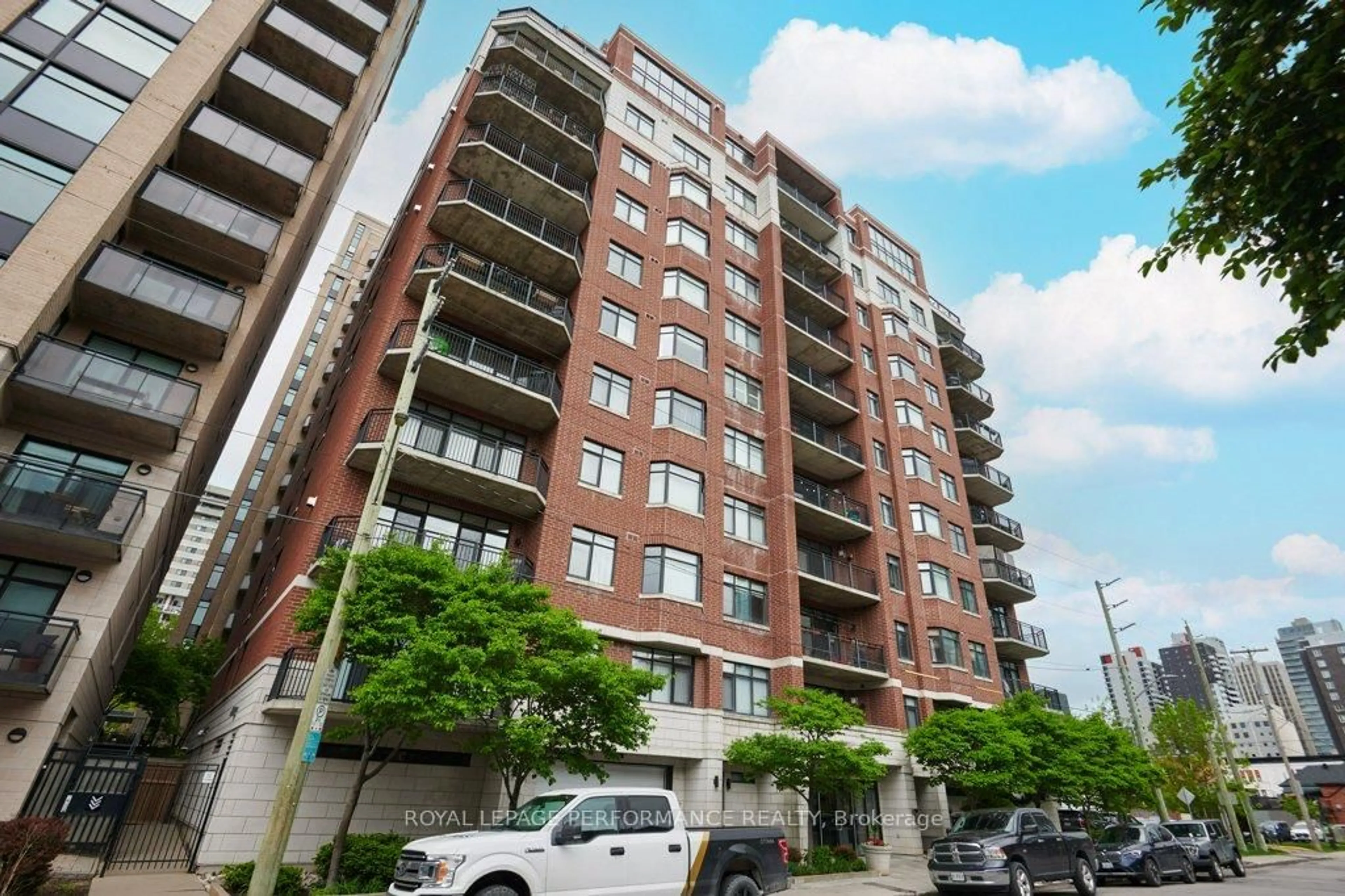 Unknown for 375 Lisgar St #1006, Ottawa Ontario K2P 0E3