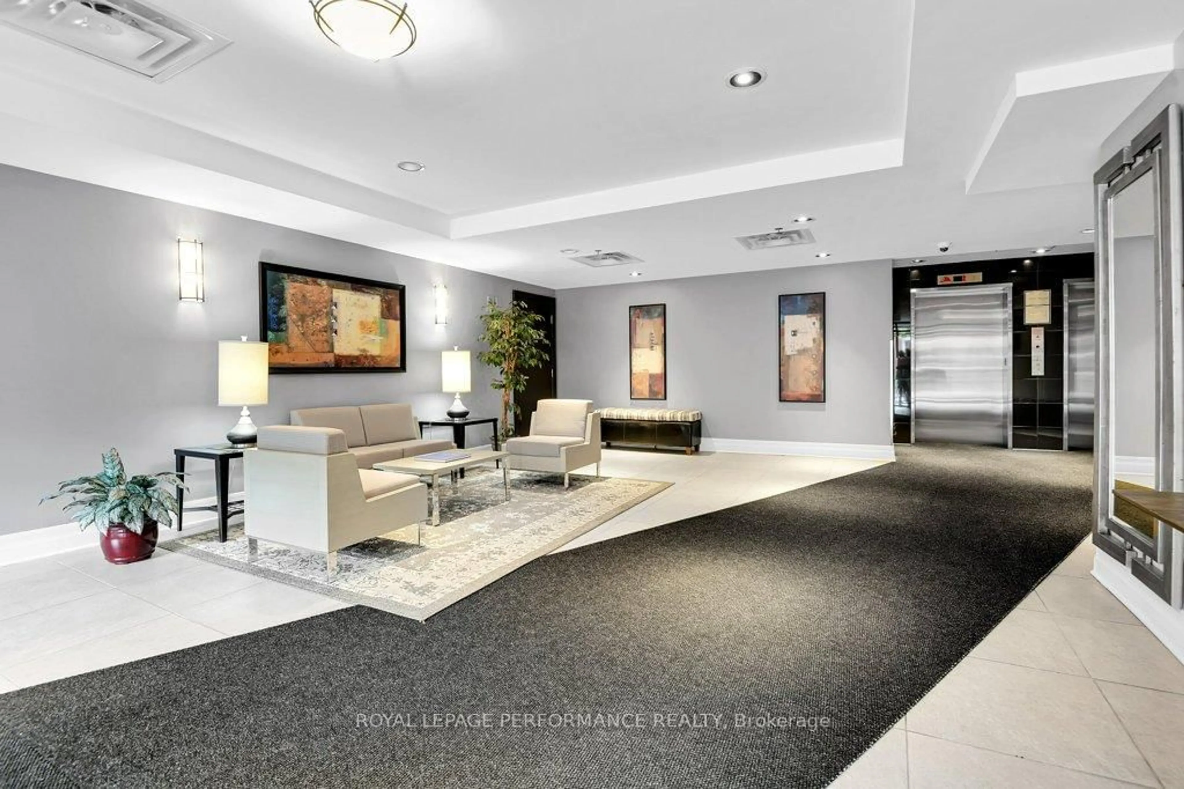 Lobby for 375 Lisgar St #1006, Ottawa Ontario K2P 0E3