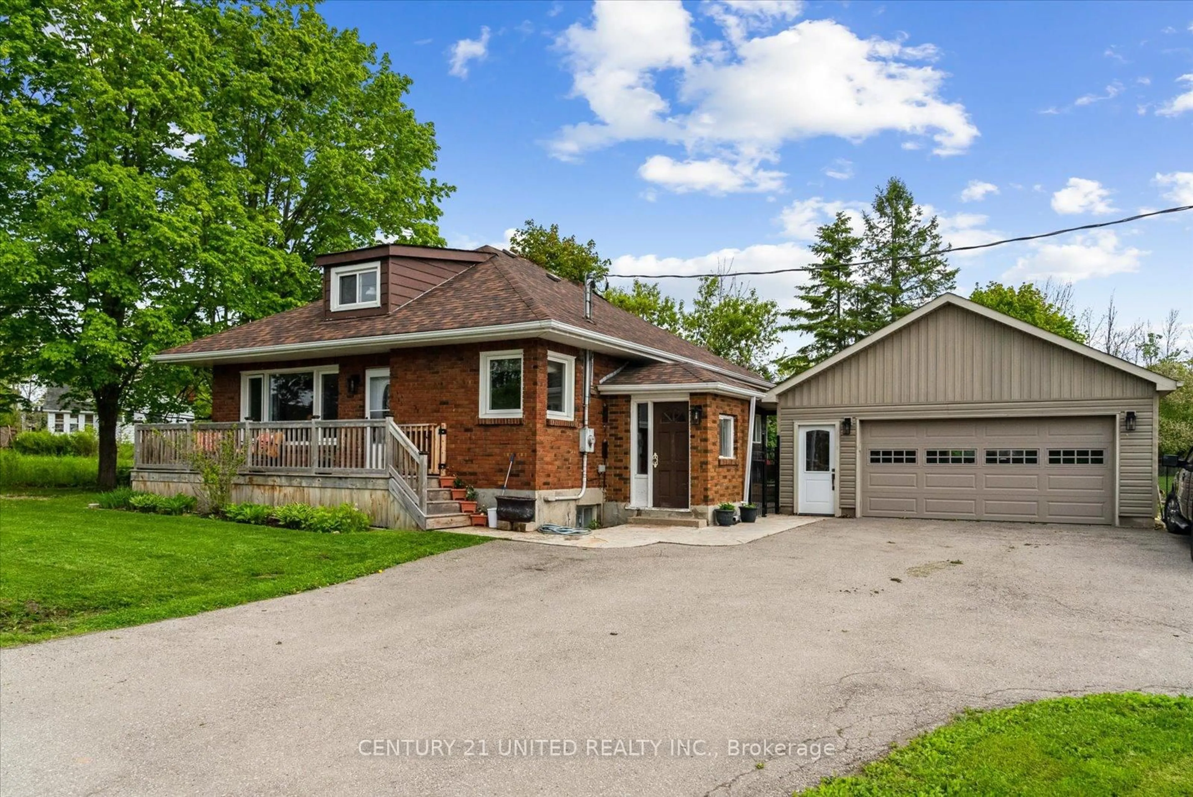 Unknown for 1063 Ward St, Smith-Ennismore-Lakefield Ontario K0L 1H0