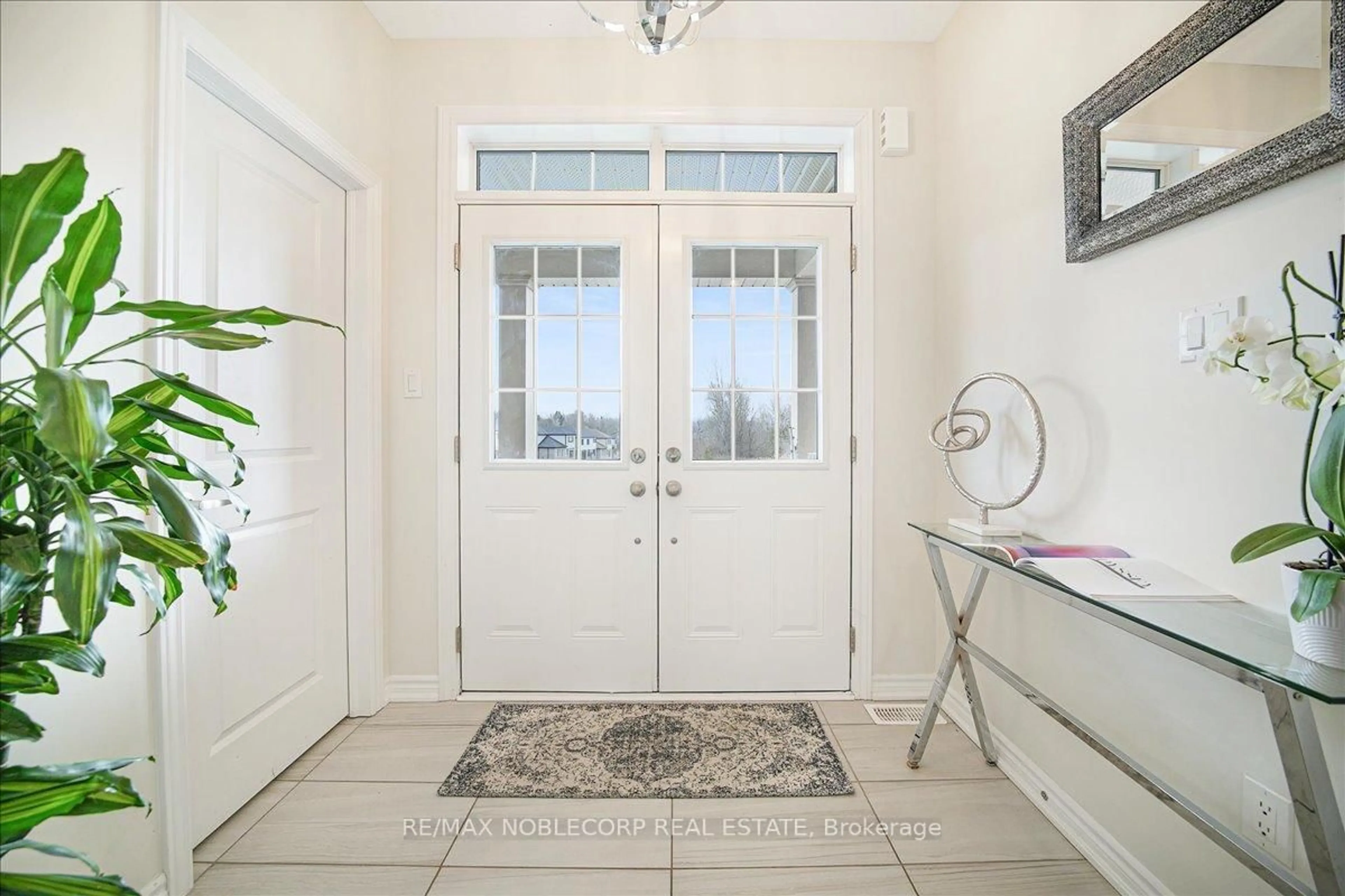 Indoor entryway for 12 Blaney St, Brant Ontario N0E 1N0