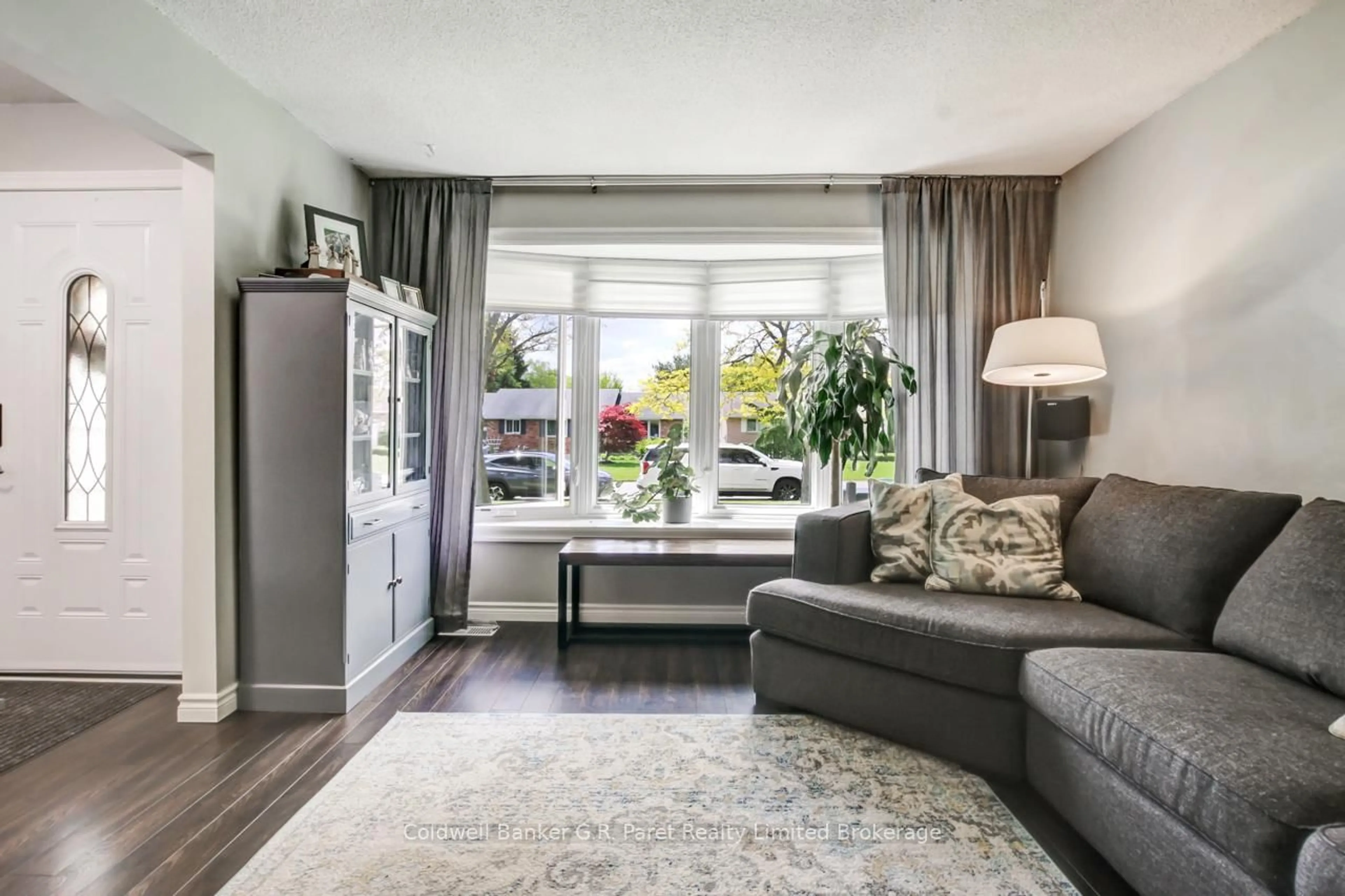 Living room with furniture, unknown for 30 Denrich Ave, Tillsonburg Ontario N4G 4W1
