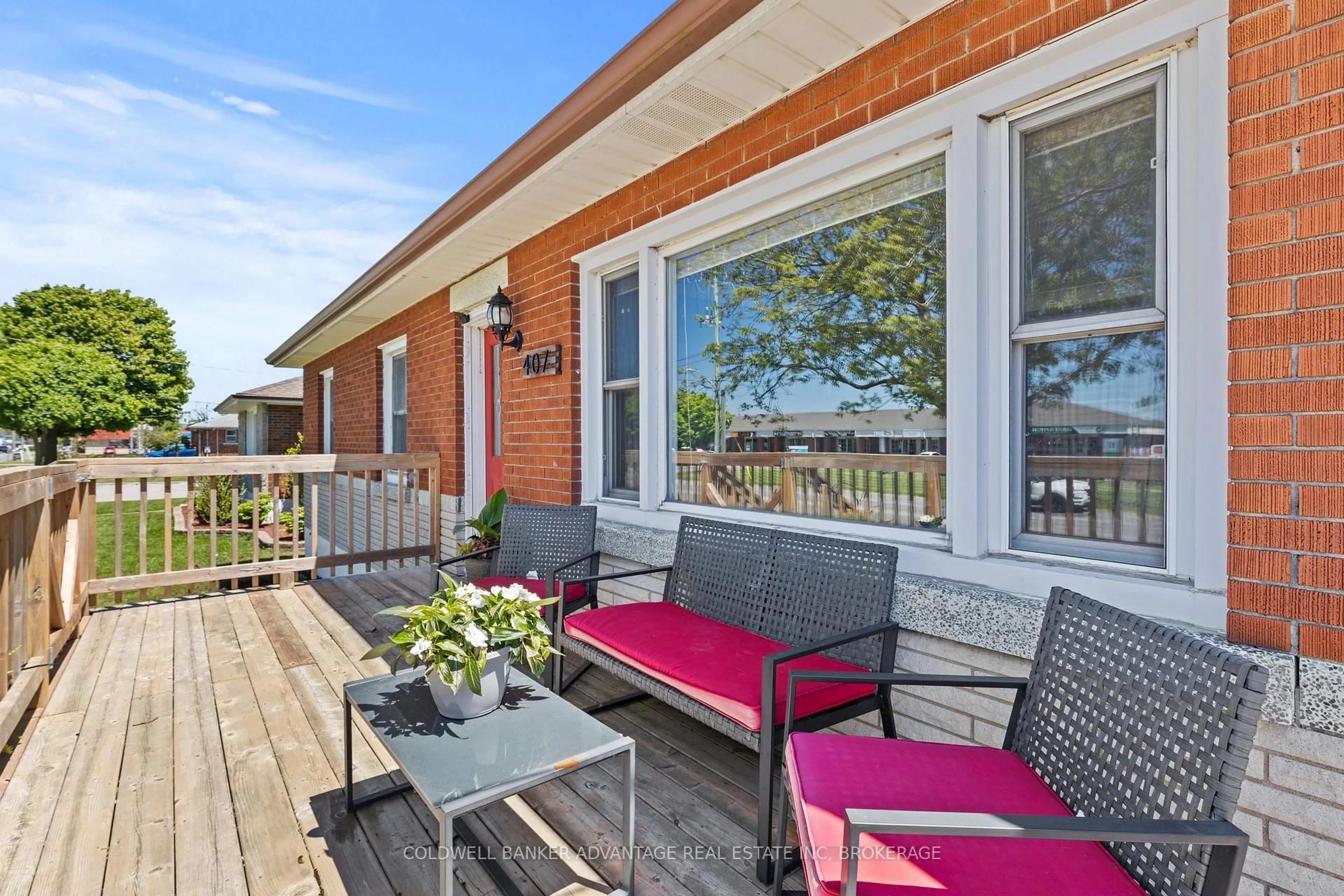 Patio, water/lake/river/ocean view for 407 Steele St, Port Colborne Ontario L3K 4Y1