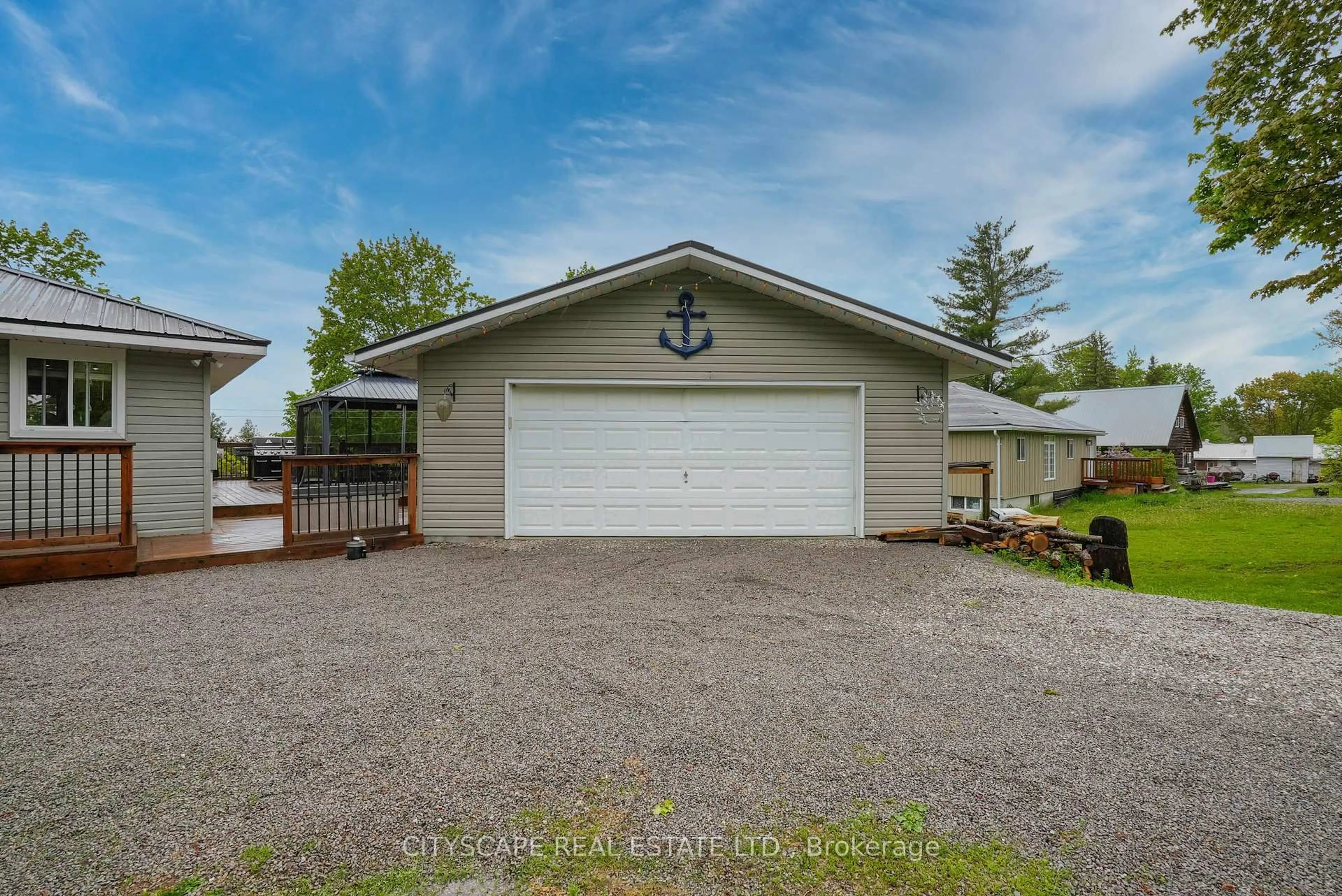 Indoor garage for 20 Robins Lane, Kawartha Lakes Ontario L0K 1W0