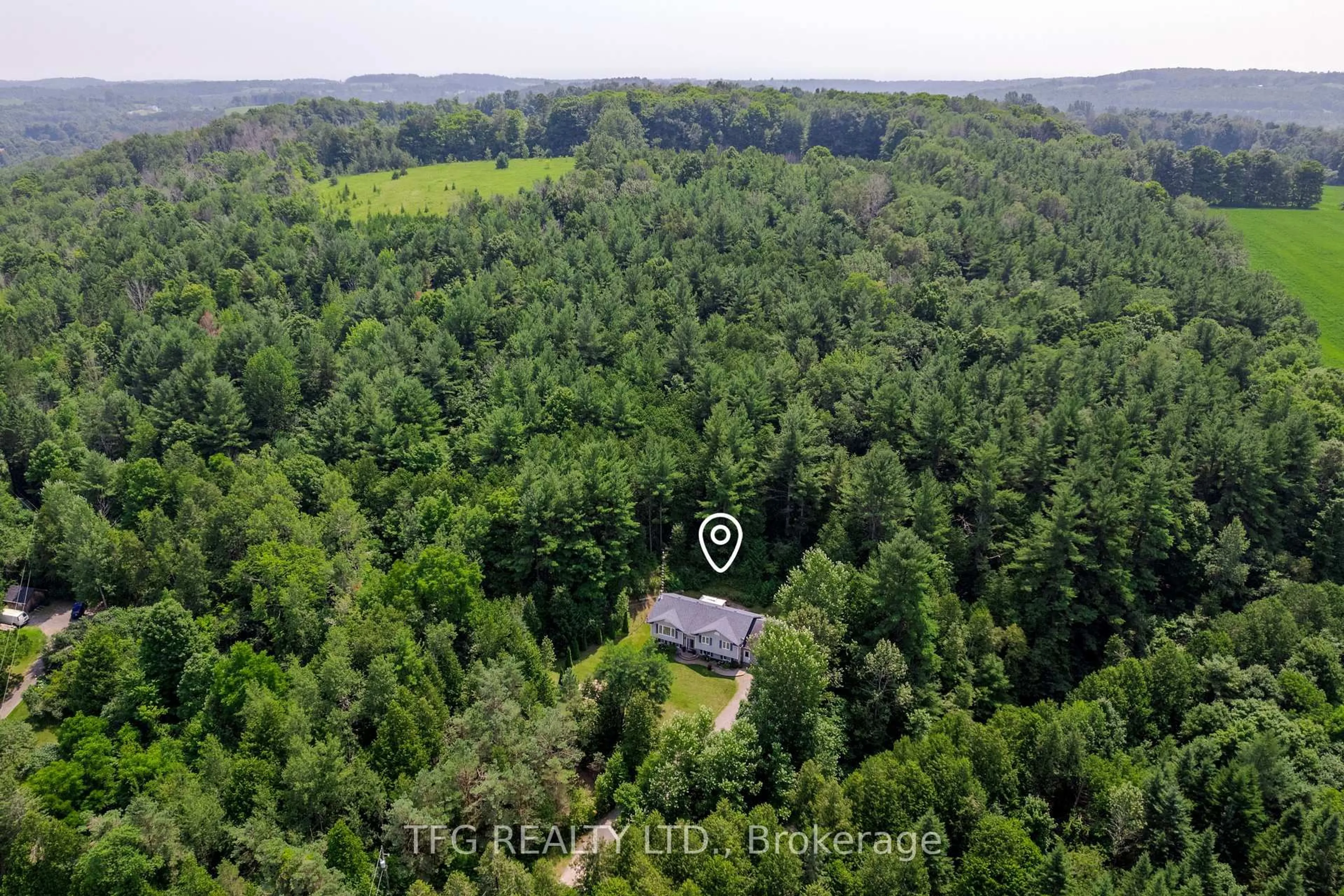 A pic from outside/outdoor area/front of a property/back of a property/a pic from drone, forest/trees view for 137 Abbey Lane, Alnwick/Haldimand Ontario K0K 2G0