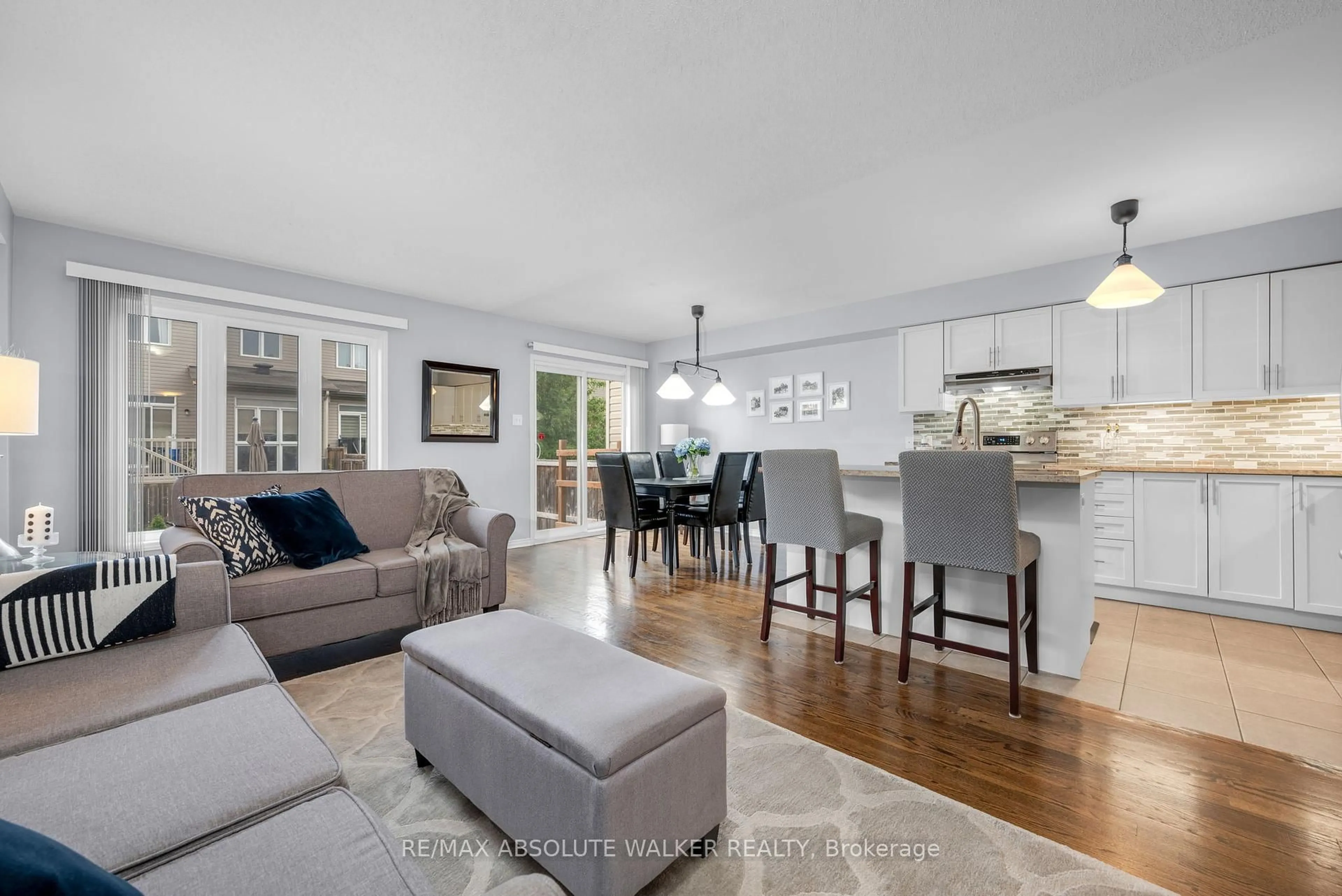 Open concept kitchen, unknown for 214 Lamplighters Dr, Ottawa Ontario K2J 0K7