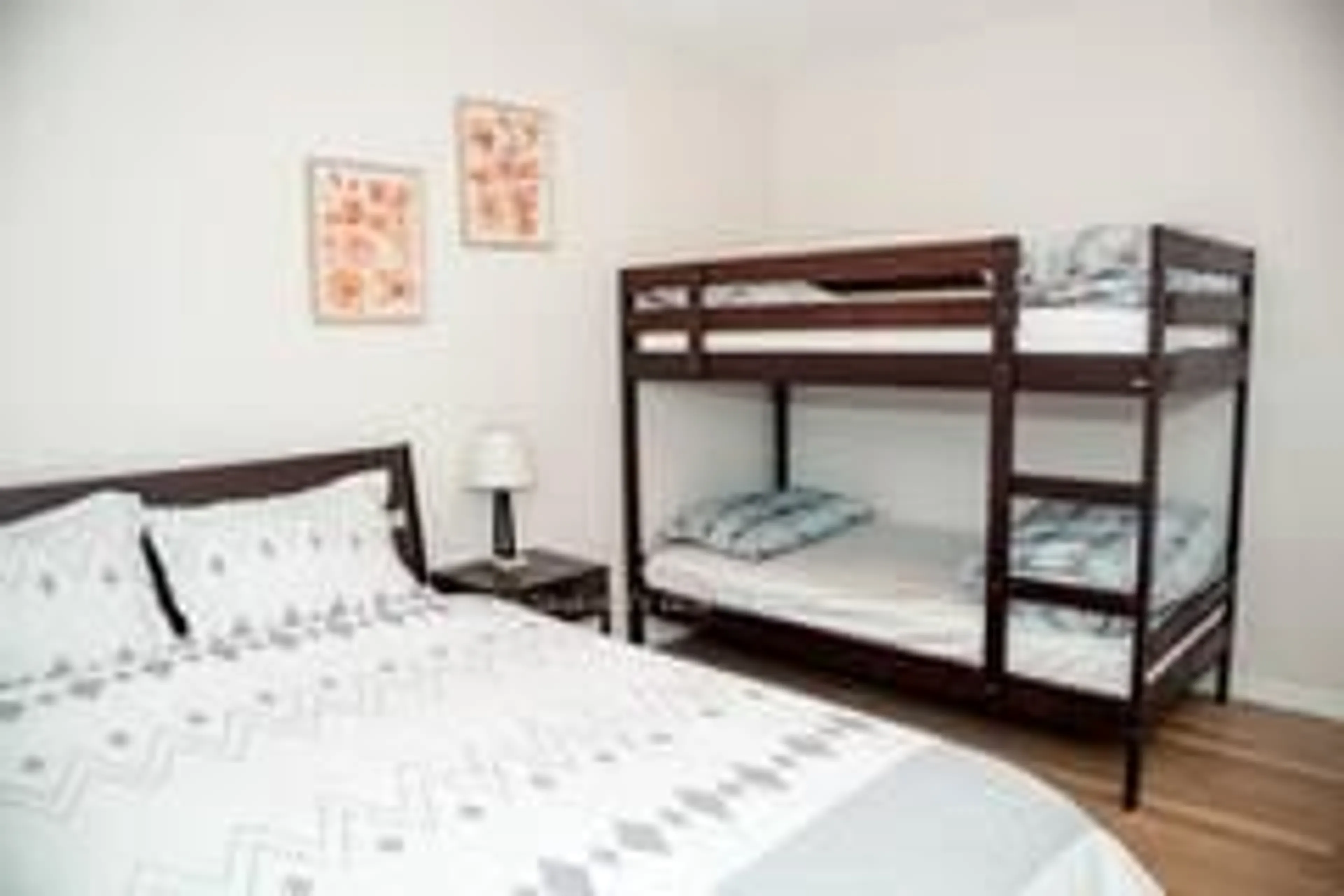 Bedroom with bed, unknown for 6732 Jill Dr, Niagara Falls Ontario L2G 3J2