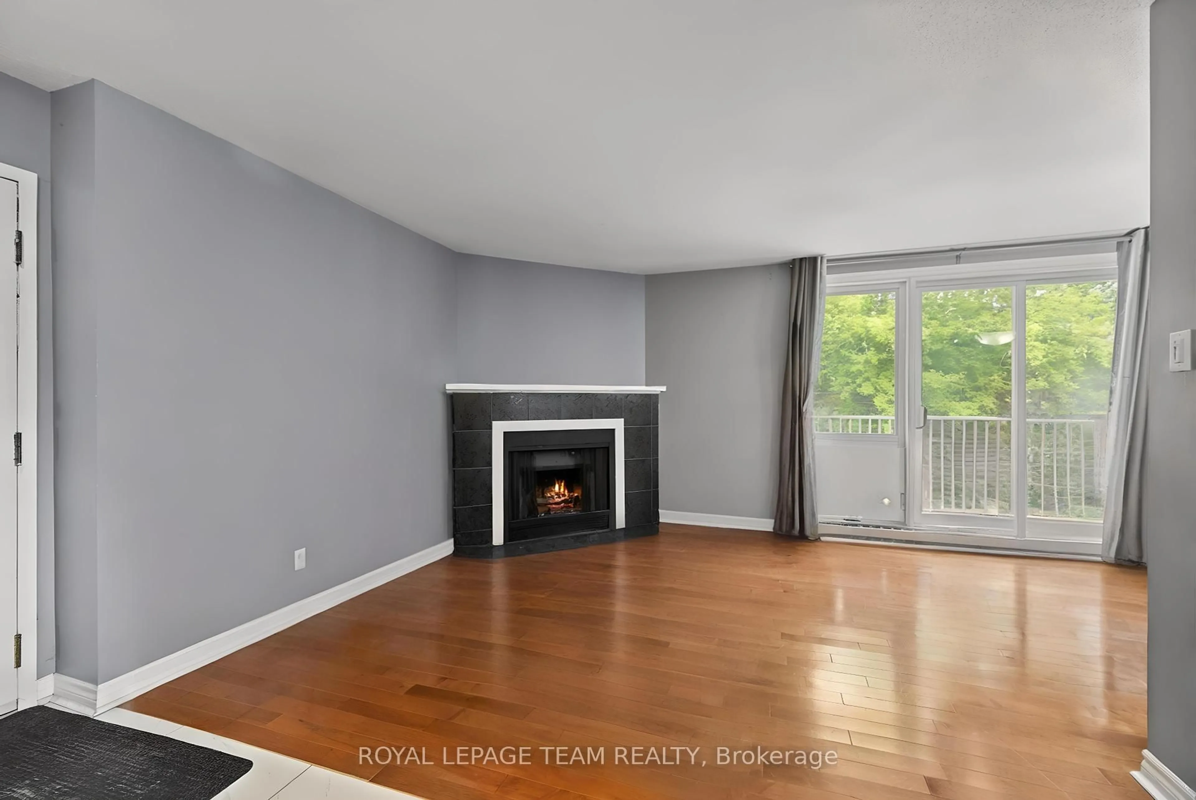 A pic of a room for 1589 St. Bernard St #603, Ottawa Ontario K1T 3H9