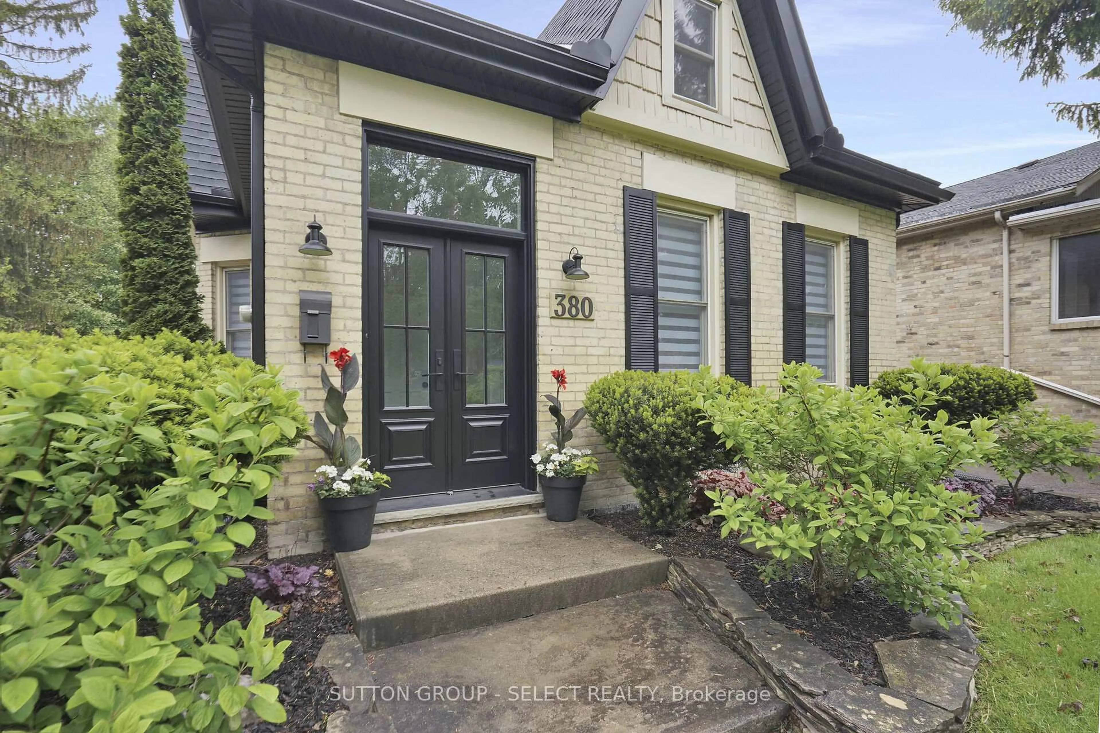 Home with brick exterior material, street for 380 St James St, London East Ontario N6A 1X7