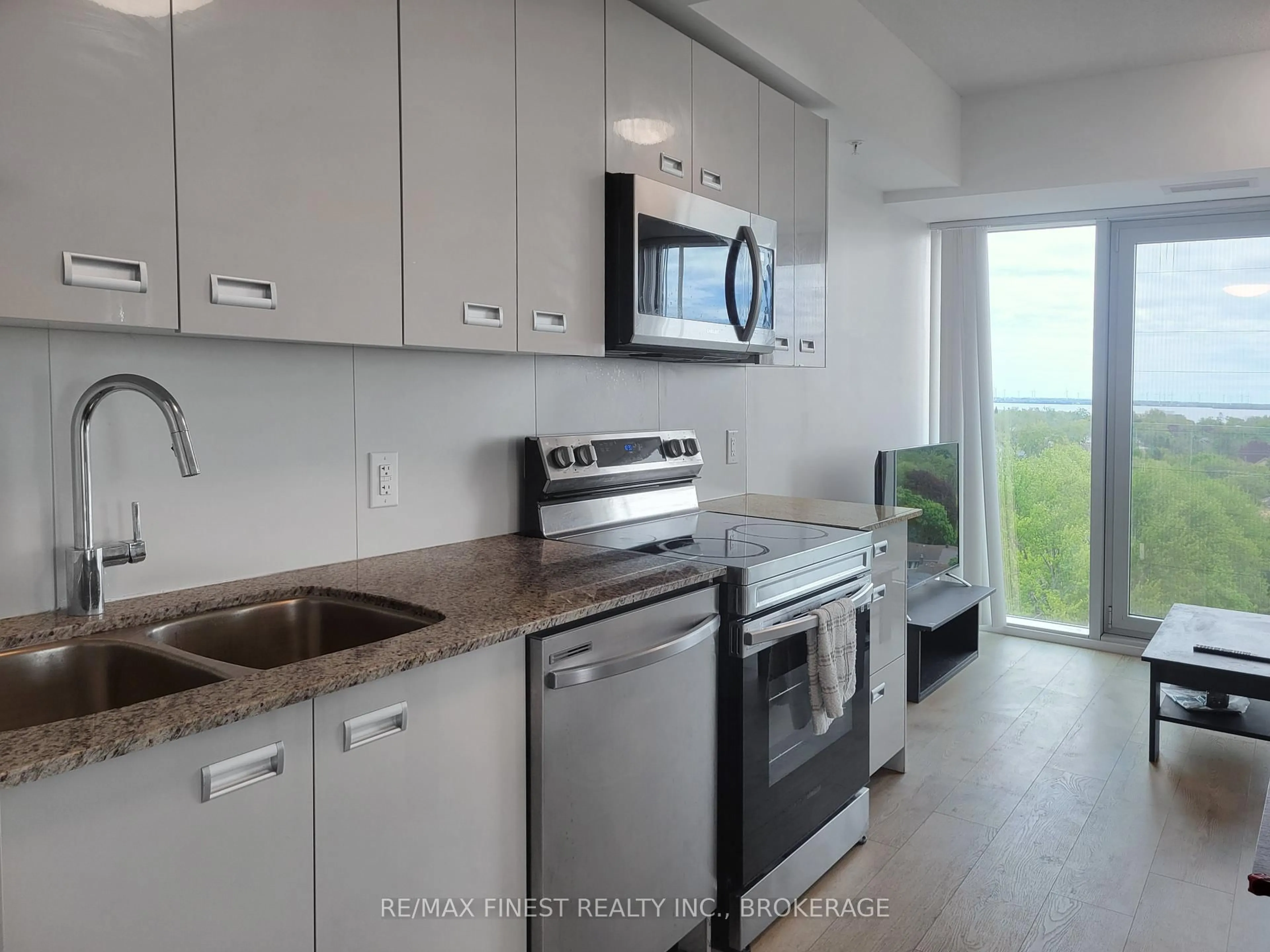 Standard kitchen, unknown for 652 Princess St #1031, Kingston Ontario K7L 1E5
