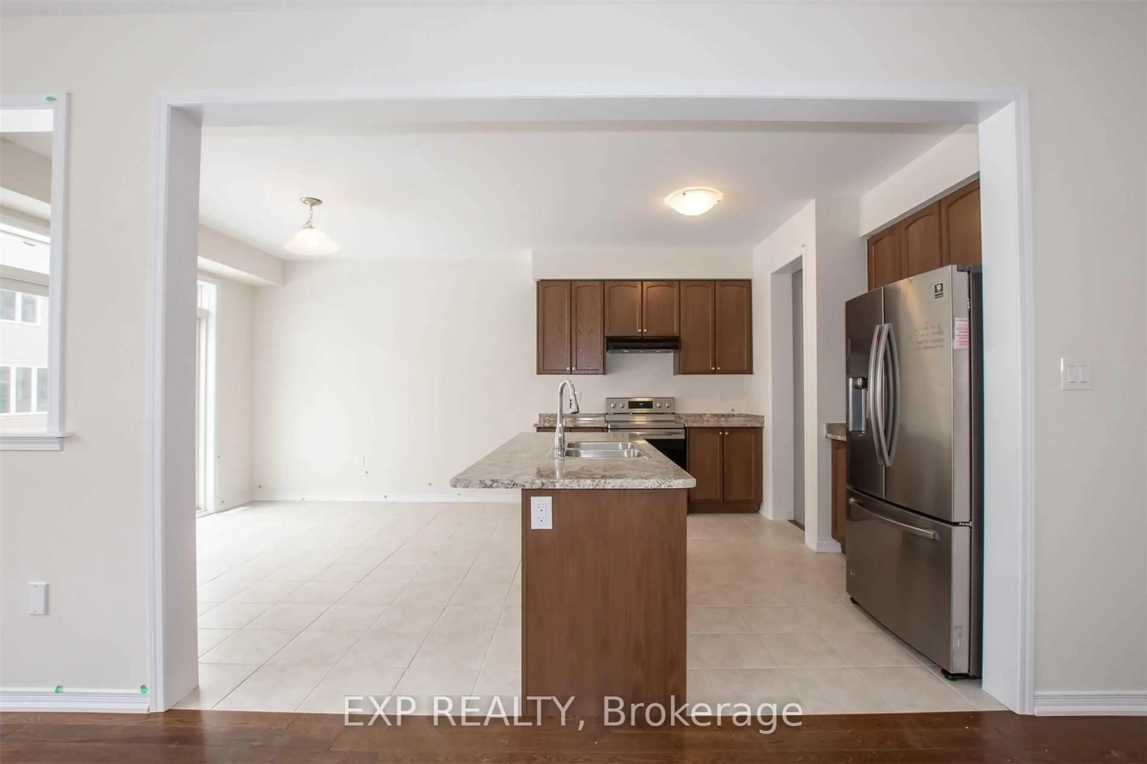 Open concept kitchen, unknown for 8005 Odell Cres, Niagara Falls Ontario L2H 3R7