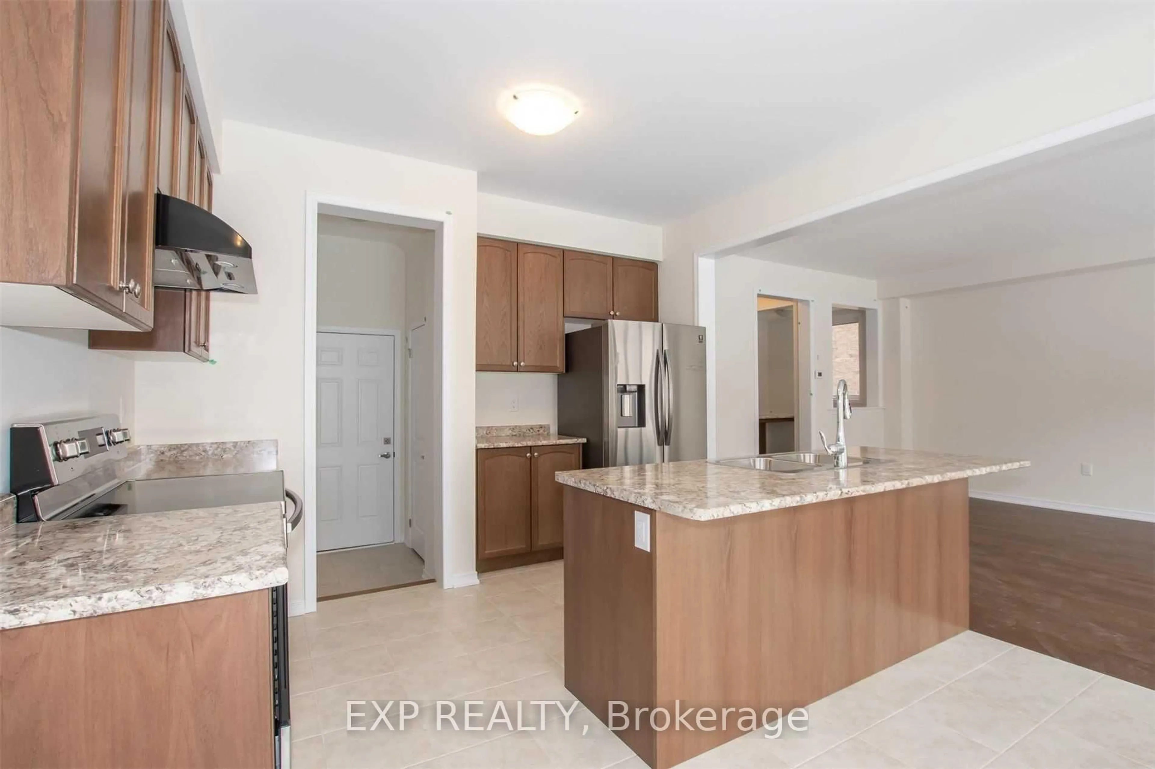 Open concept kitchen, ceramic/tile floor for 8005 Odell Cres, Niagara Falls Ontario L2H 3R7