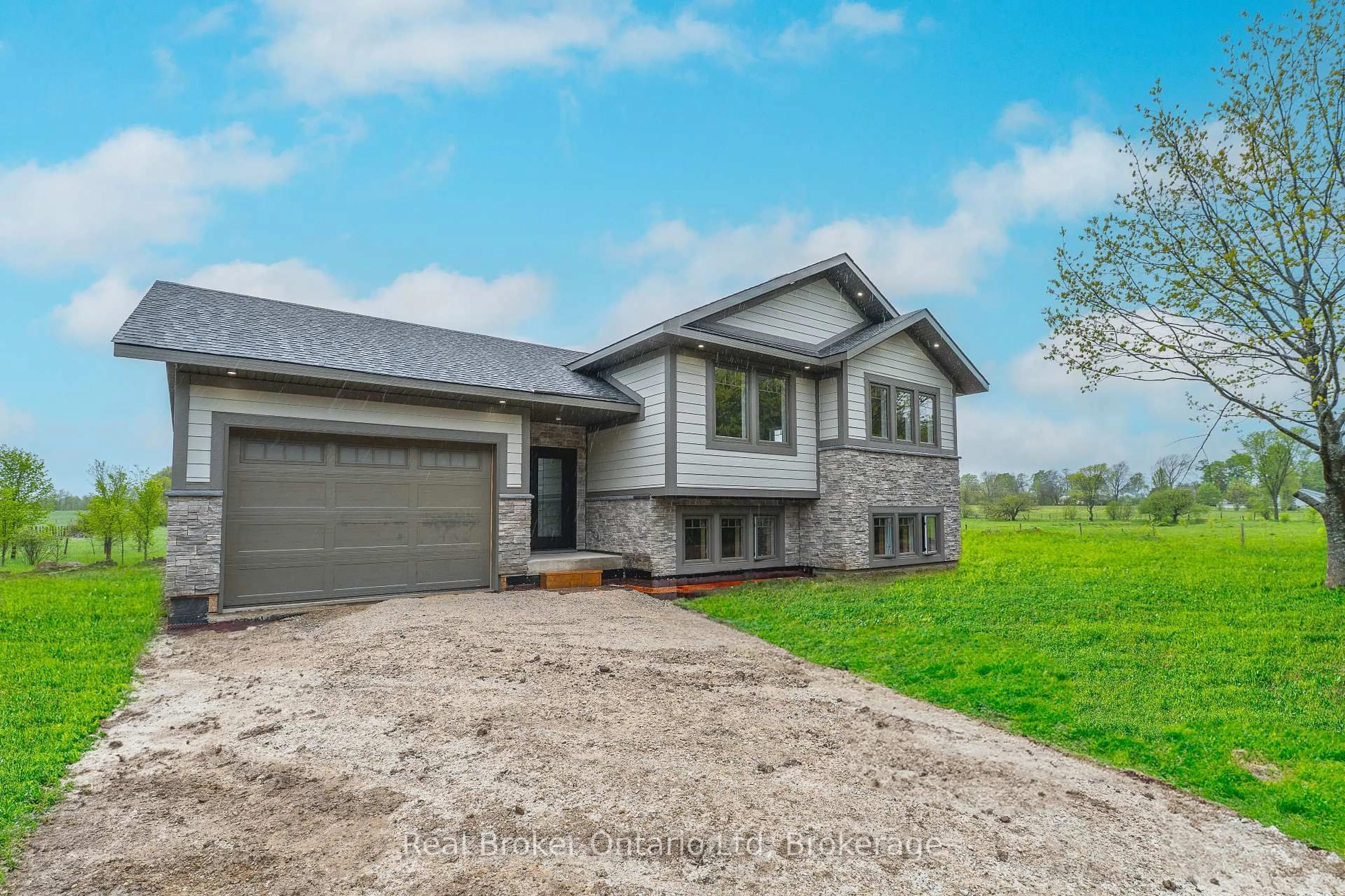 Home with vinyl exterior material, street for 397600 10th Concession Rd, Meaford Ontario N4K 5N8