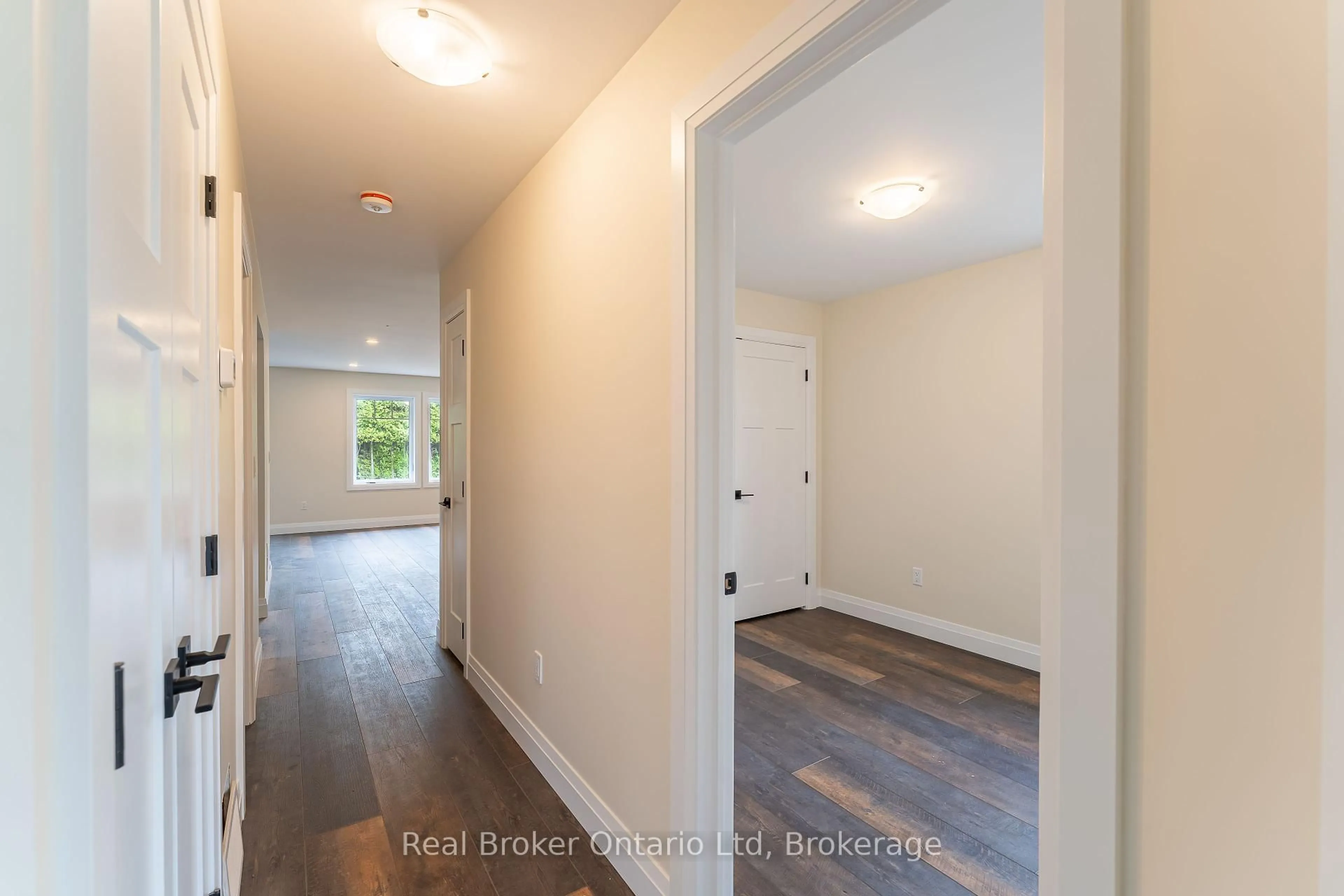 Indoor entryway for 397600 10th Concession Rd, Meaford Ontario N4K 5N8