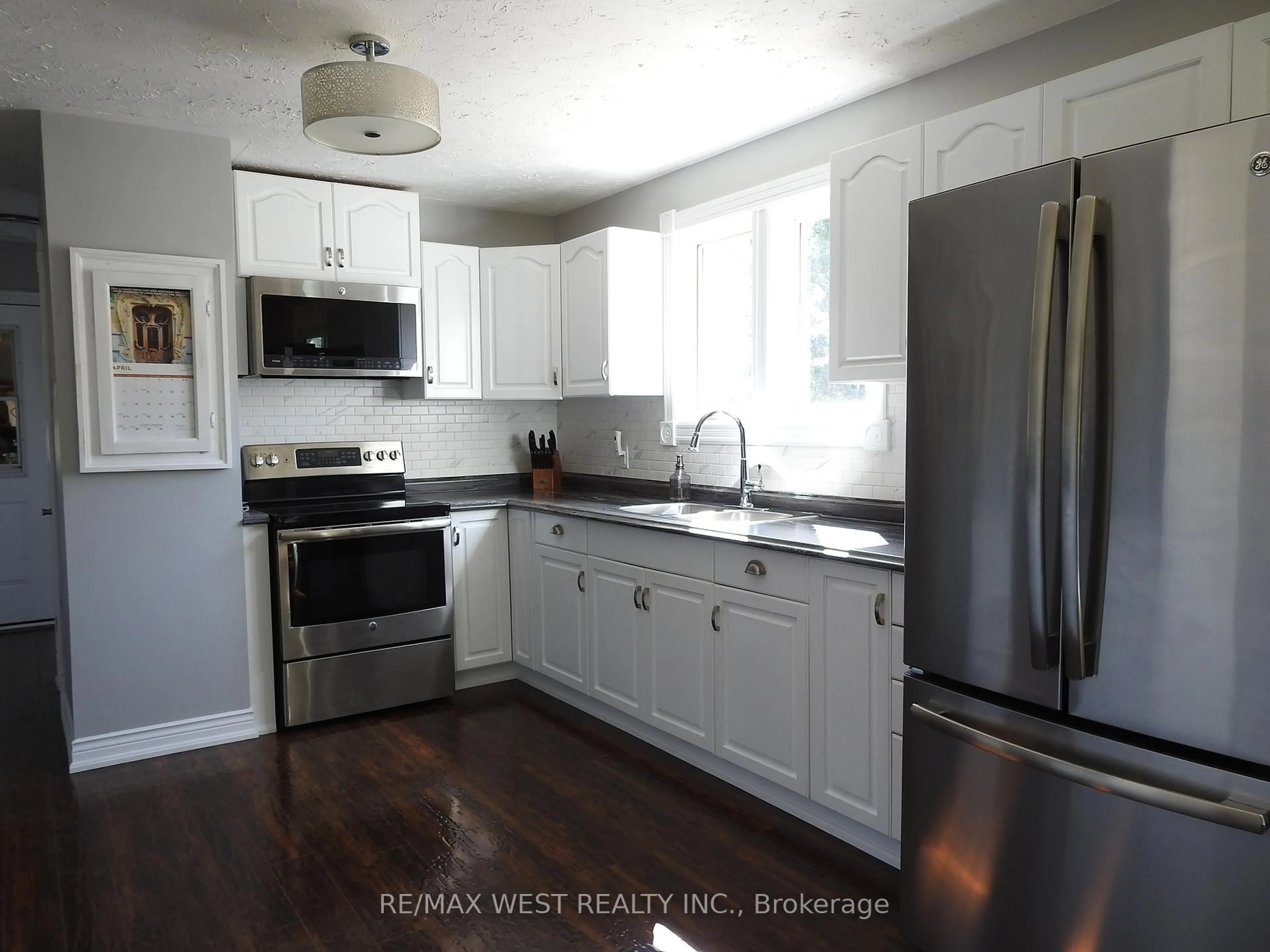 Open concept kitchen, unknown for 2593 Alsace Rd, Nipissing Ontario P0H 1Z0