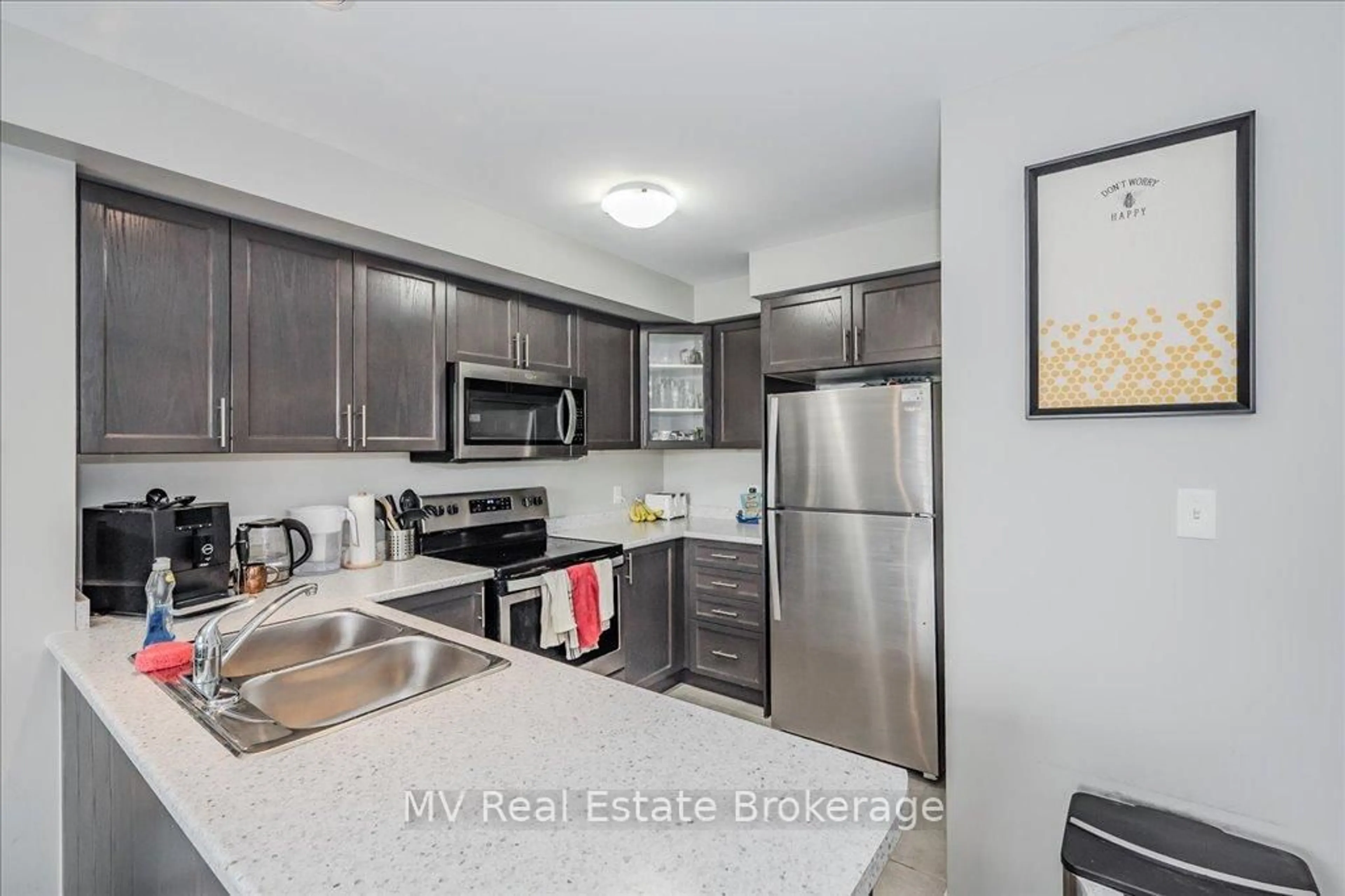 Standard kitchen, unknown for 85 Mullin Dr #2B, Guelph Ontario N1E 0R4