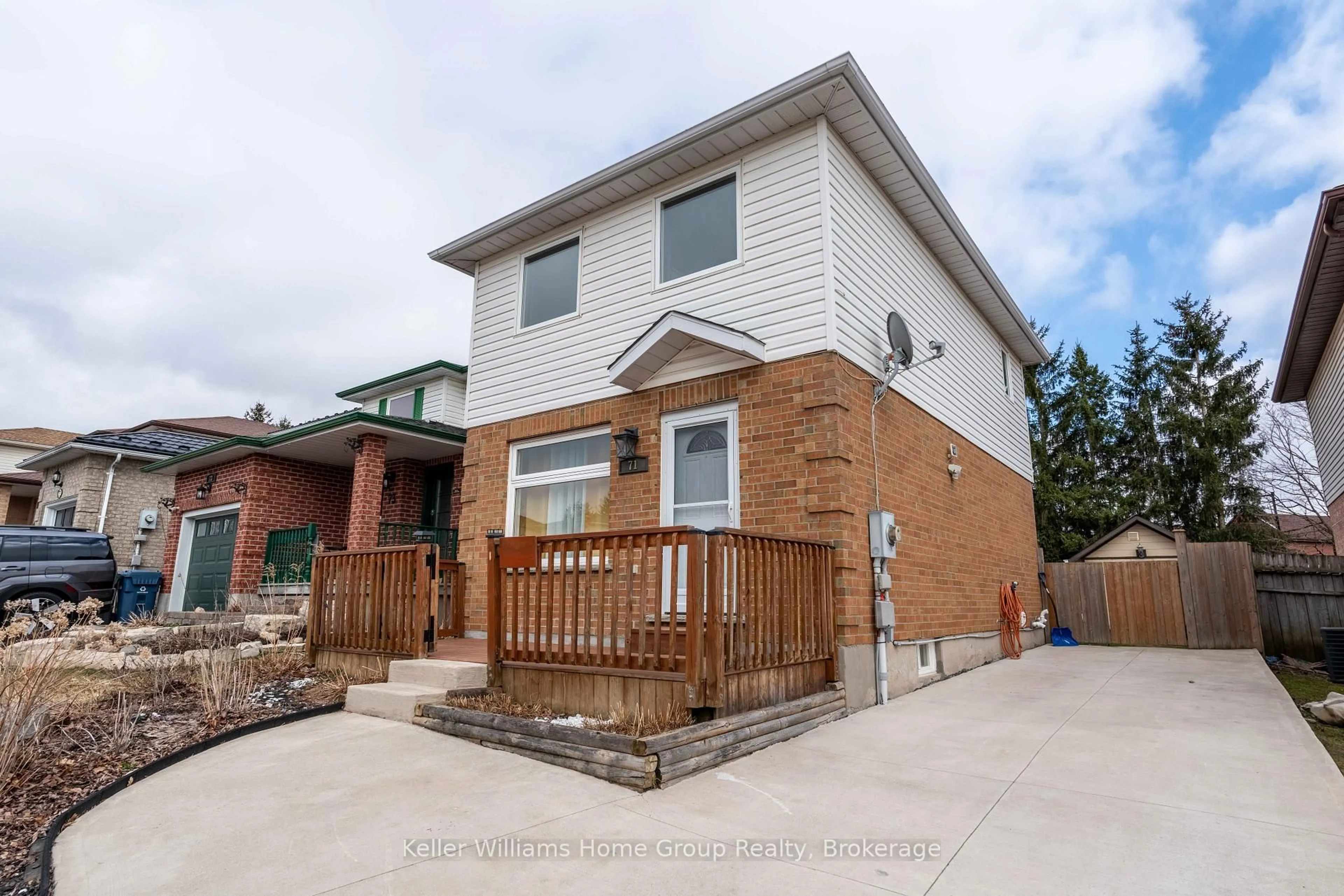Home with brick exterior material, street for 71 Watt St, Guelph Ontario N1E 6W6