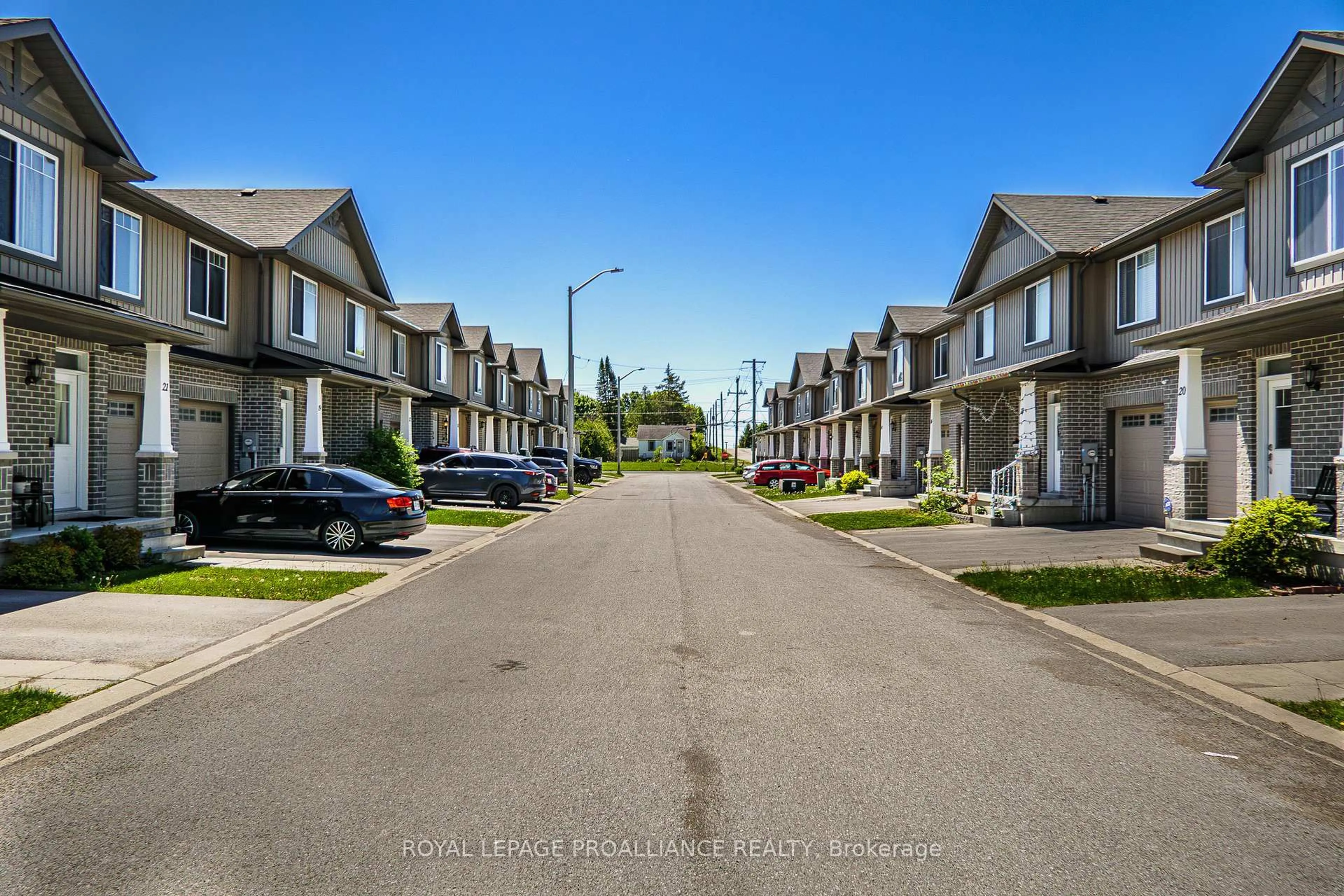 A pic from outside/outdoor area/front of a property/back of a property/a pic from drone, street for 16 Nottingham Crt, Quinte West Ontario K8V 0E7