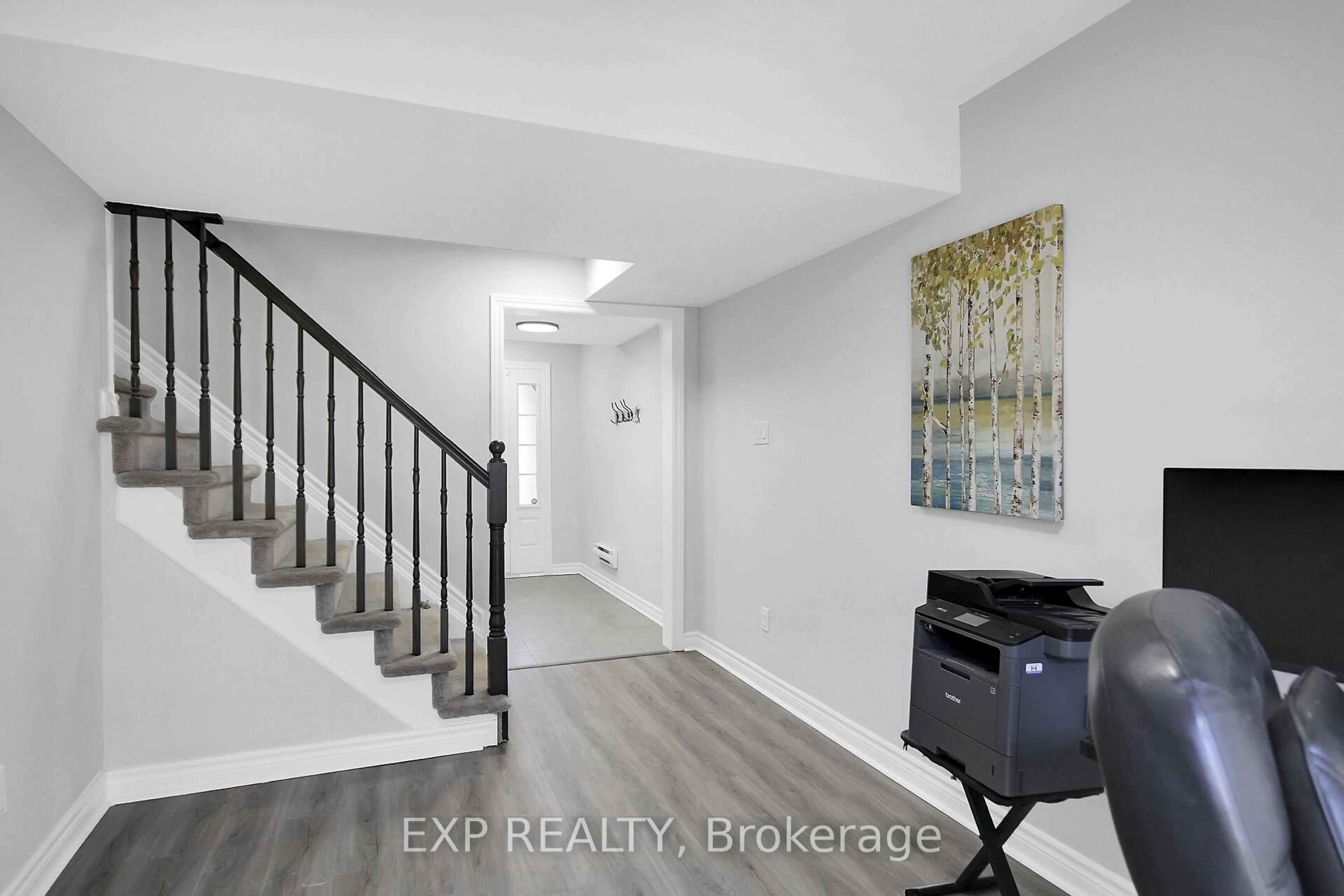 Indoor entryway for 113 Gelderland Private N/A, Ottawa Ontario K2V 0H8