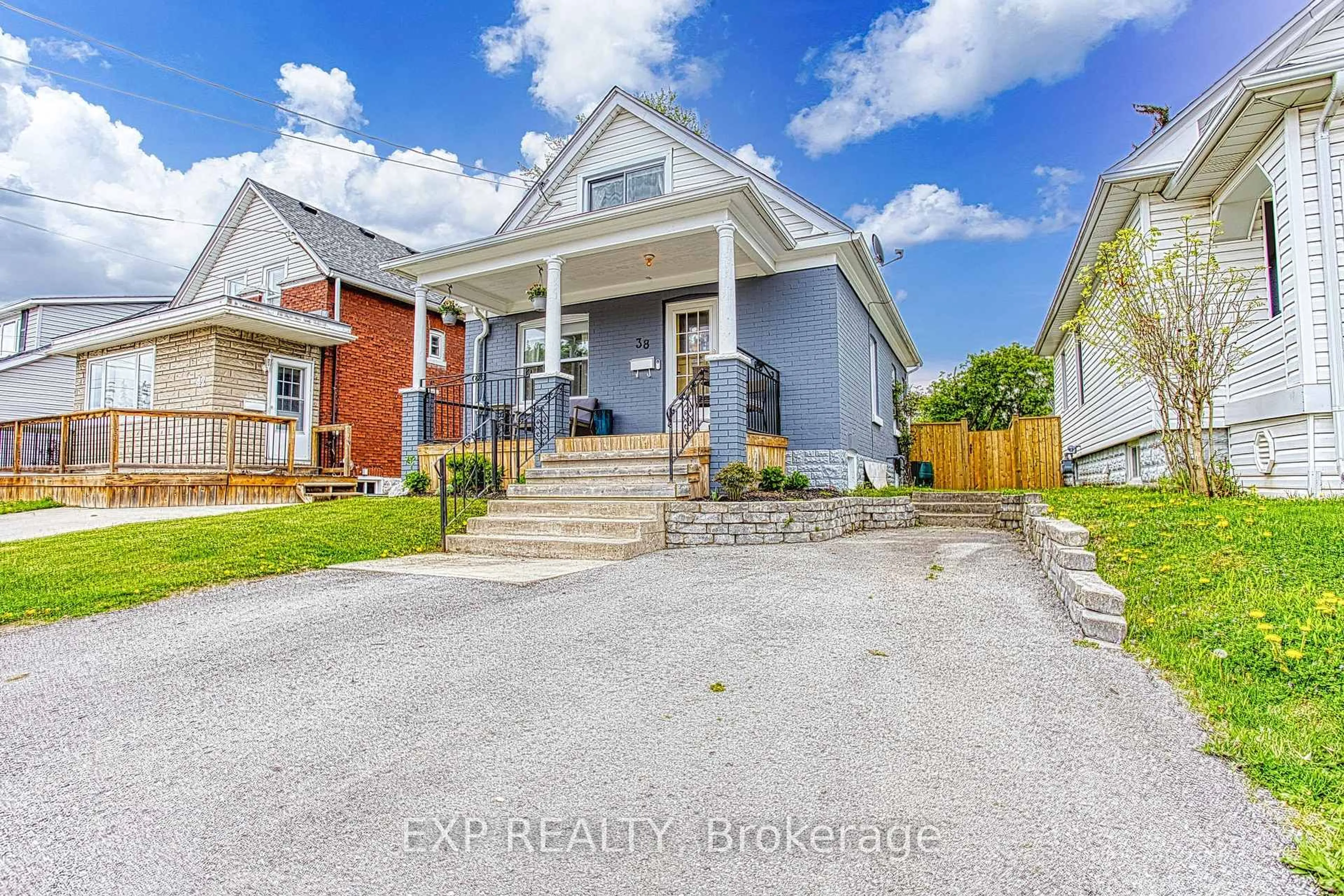 Unknown for 38 Margery Rd, Welland Ontario L3B 2P6