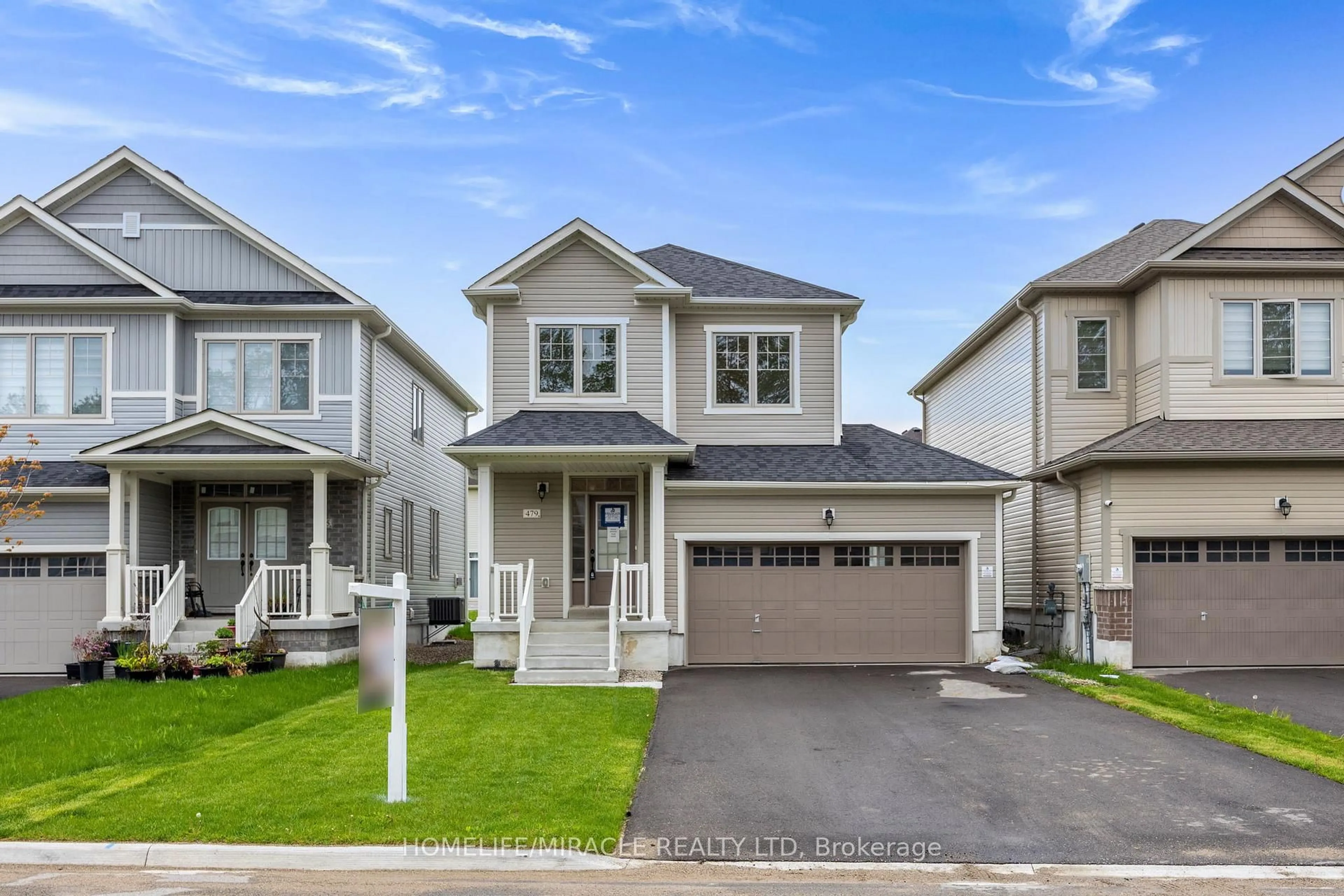 Home with vinyl exterior material, street for 479 Black Cherry Cres, Shelburne Ontario L9V 3Y6