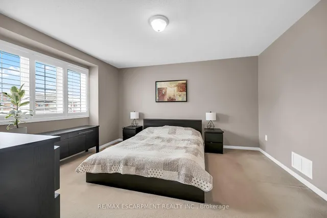 Additional property image - 121 Bankfield Cres
