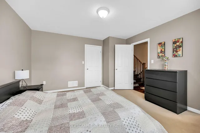 Additional property image - 121 Bankfield Cres
