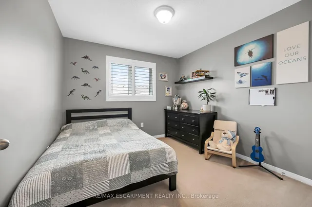 Additional property image - 121 Bankfield Cres