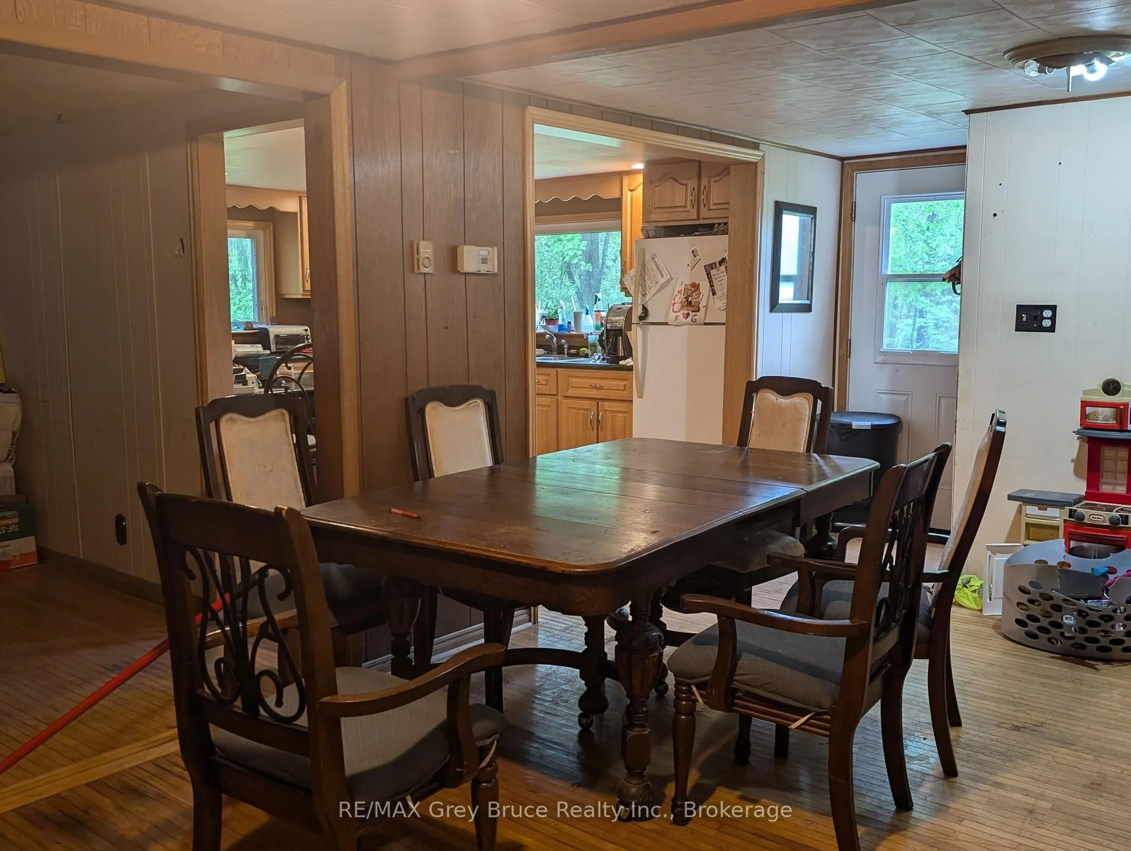 Dining room, wood/laminate floor for 316056 Highway 6 Highway, Chatsworth Ontario N0H 2V0