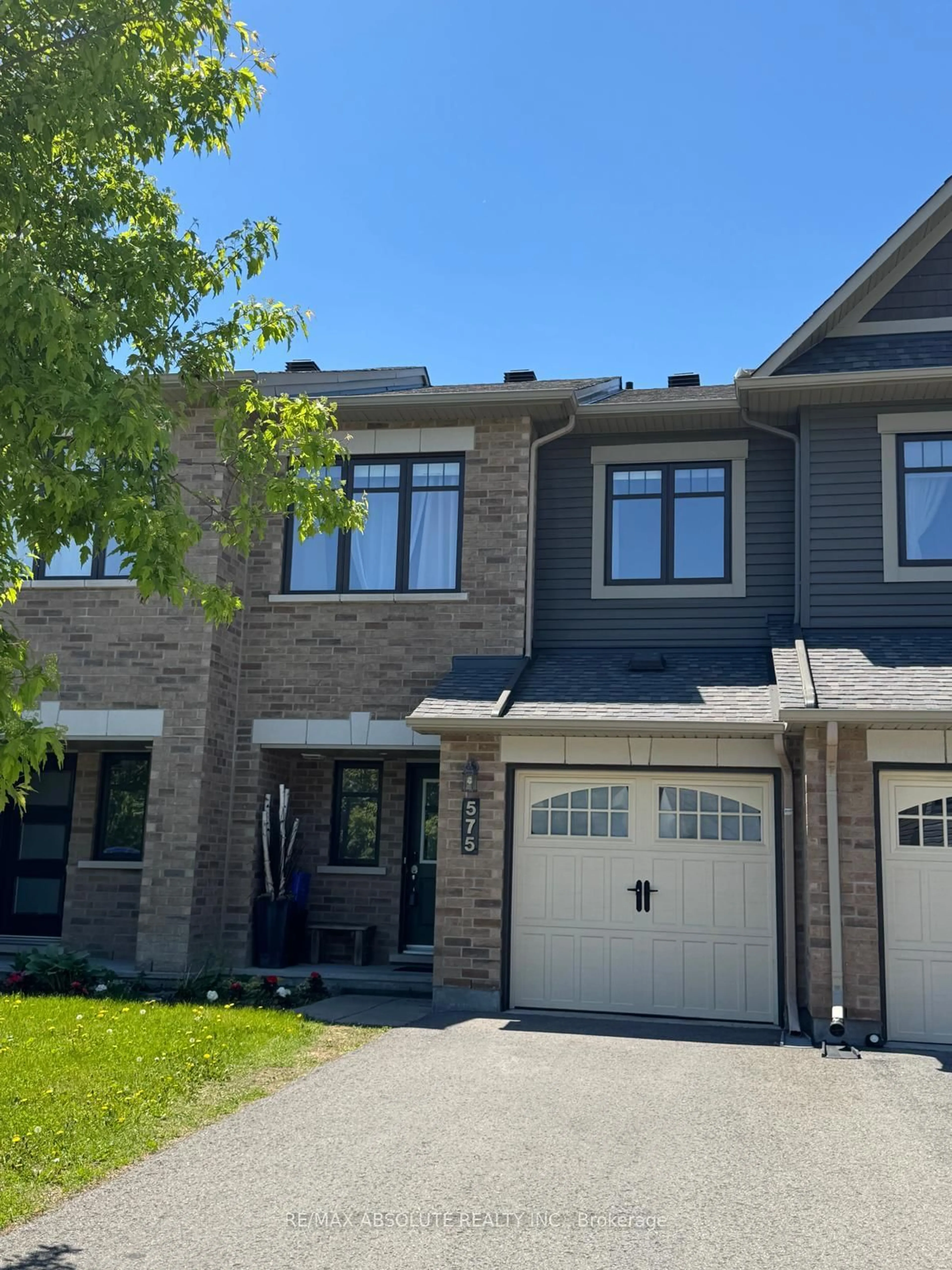 Home with brick exterior material, street for 575 Petrichor Cres, Ottawa Ontario K4A 0Y4