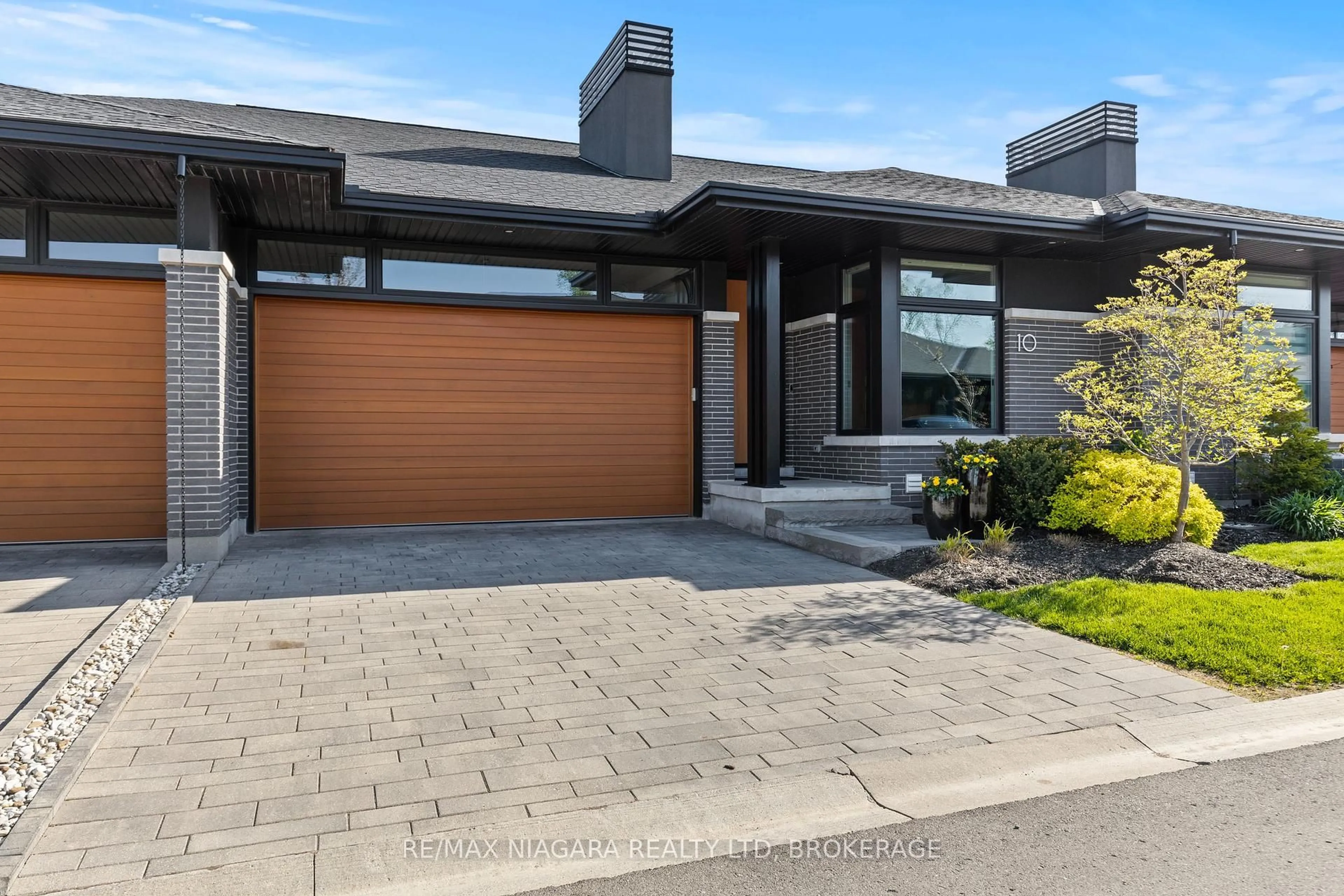Home with brick exterior material, street for 10 Taliesin Tr #2, Welland Ontario L3C 5R2