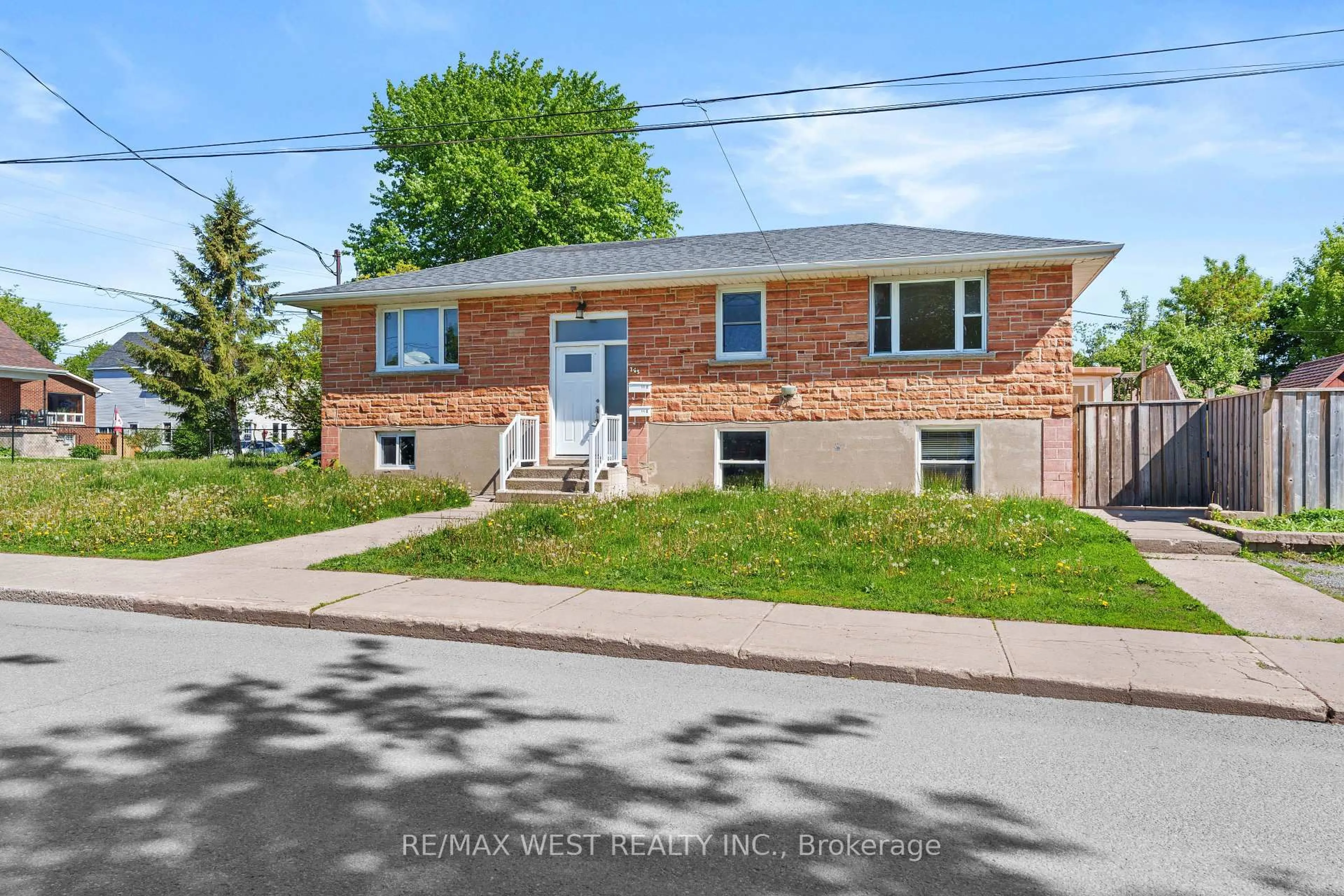 Home with brick exterior material, street for 145 First Ave, Kingston Ontario K7K 2H1