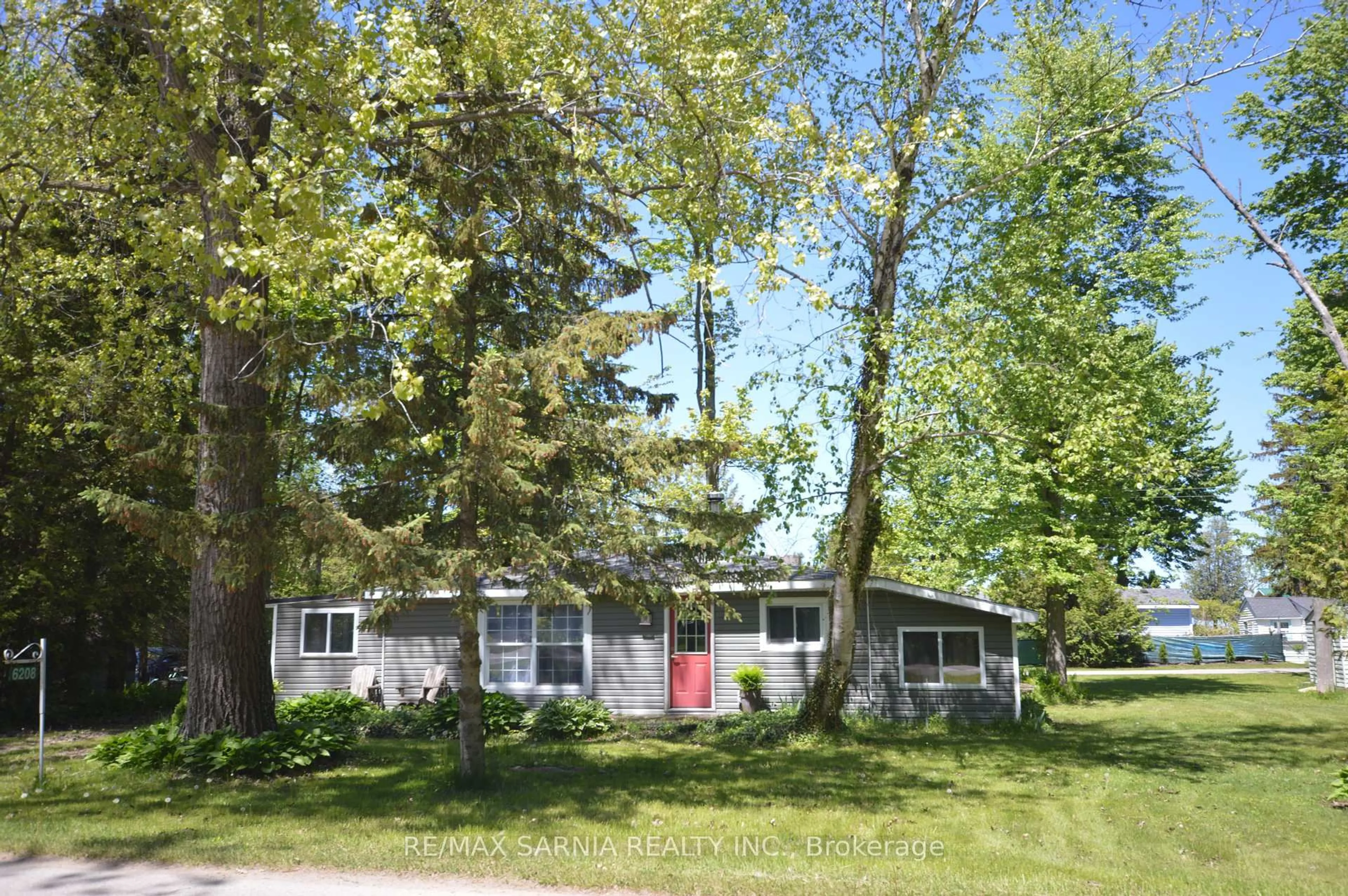 Unknown for 6208 LONDON Rd, Lambton Shores Ontario N0N 1J1