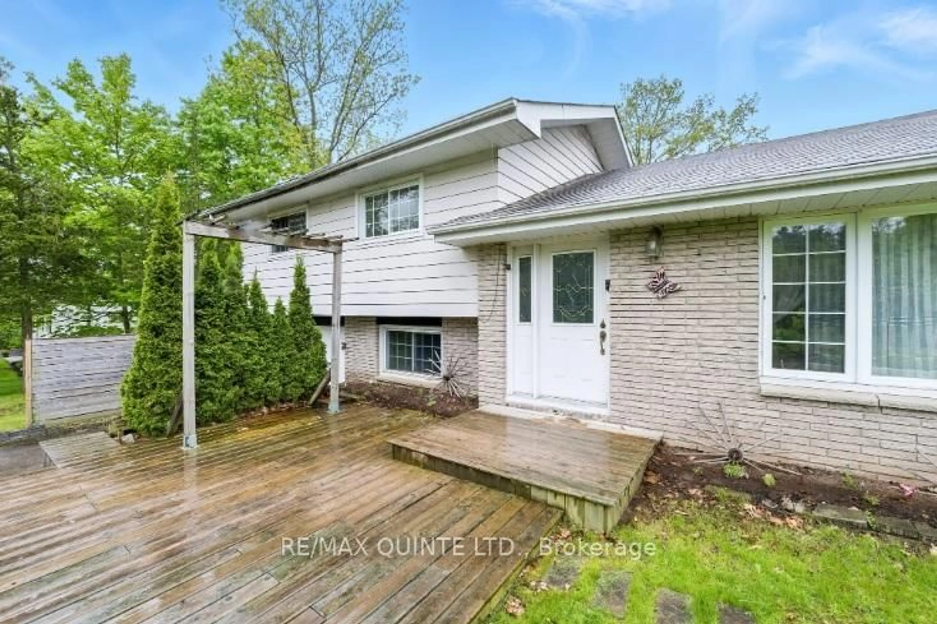 Unknown for 536 Christiani Rd, Ingleside Ontario K8V 5P4
