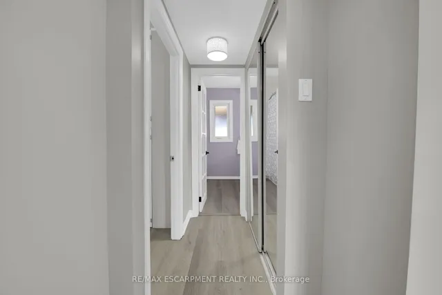 Additional property image - 88 Julian Ave