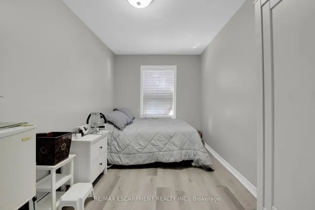 Additional property image - 88 Julian Ave