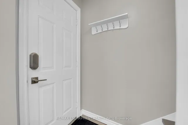 Additional property image - 88 Julian Ave