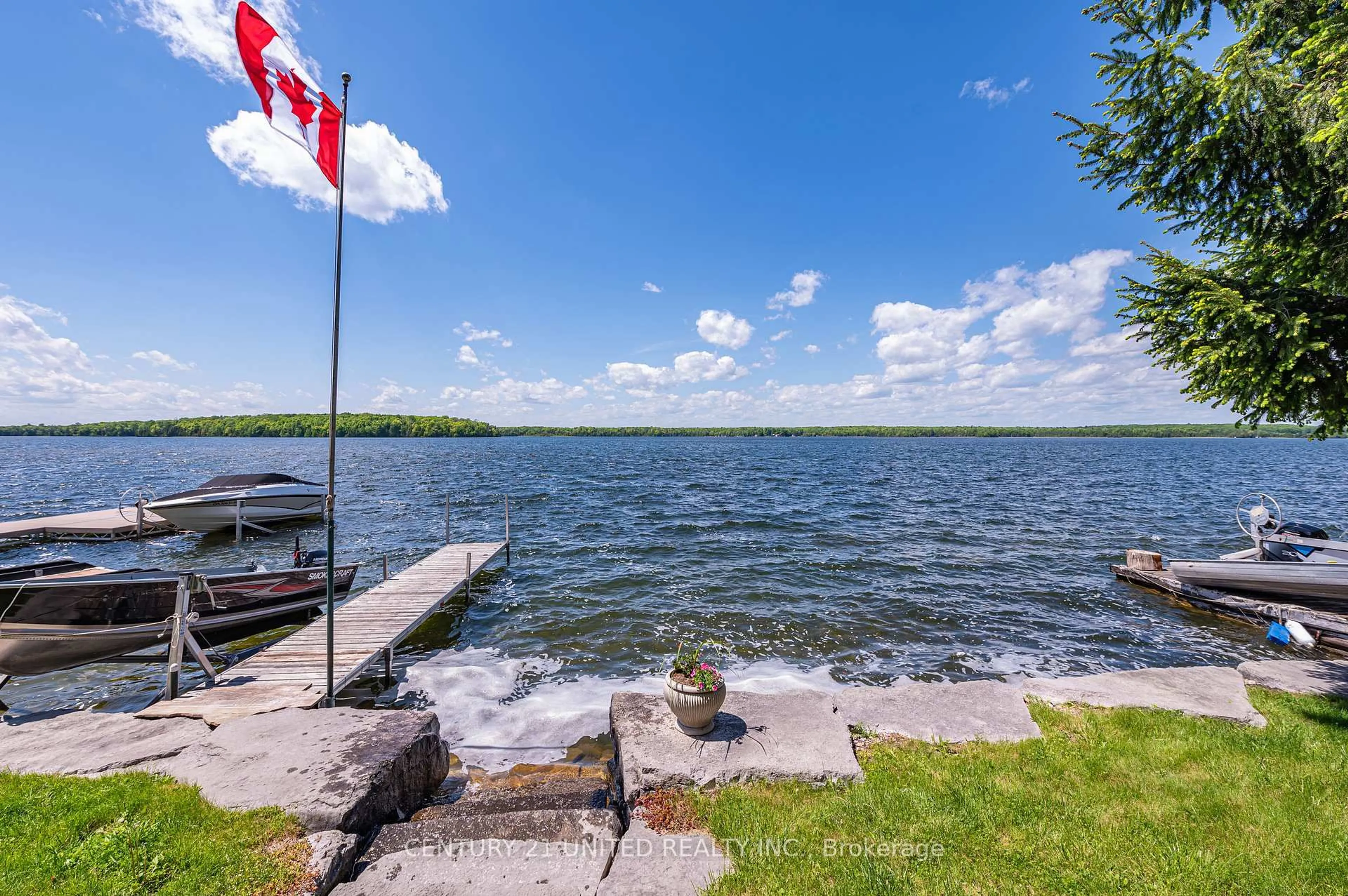 Patio, water/lake/river/ocean view for 2418 Upper Chemung Dr, Selwyn Ontario K0L 2H0