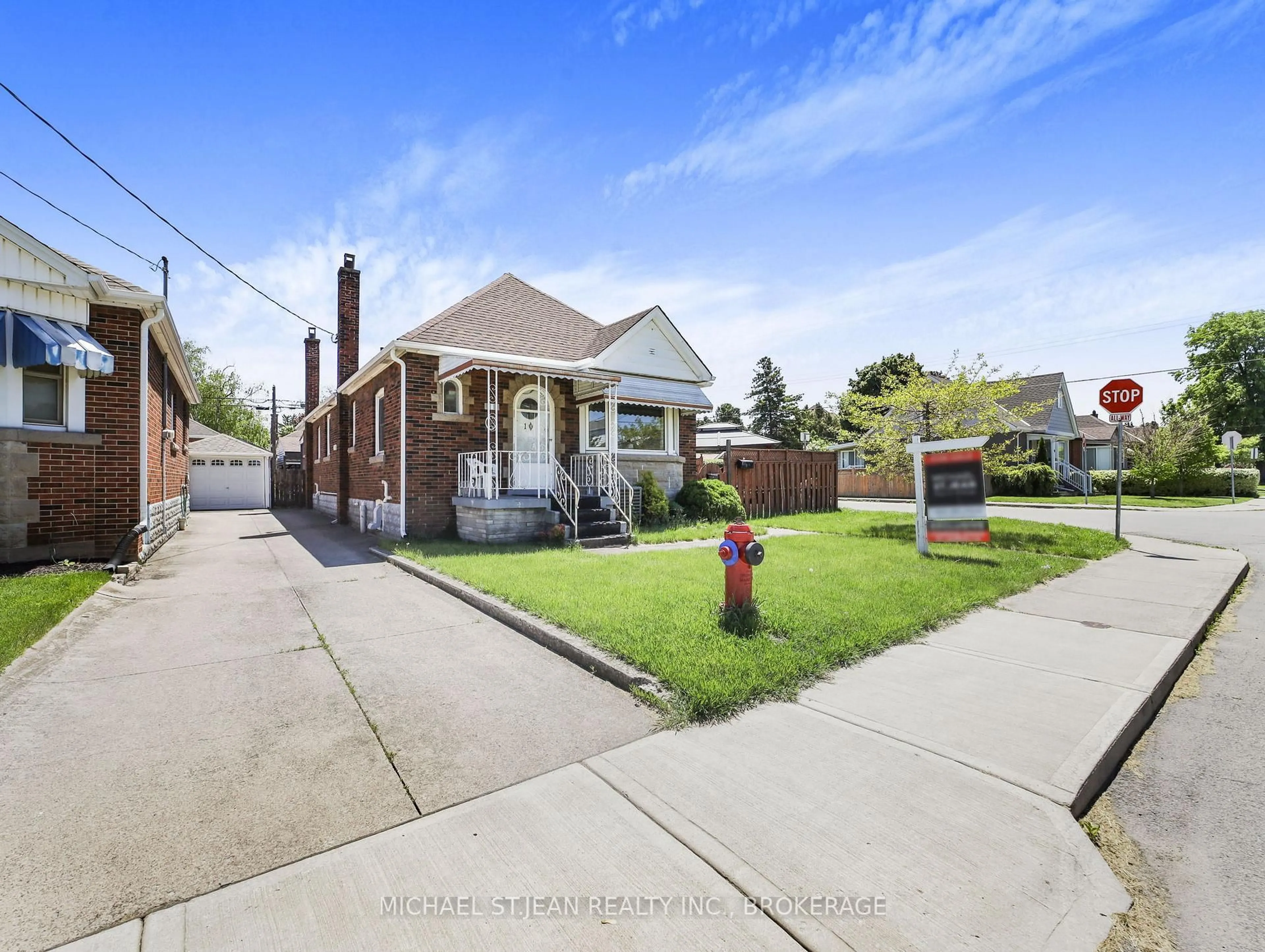 Home with brick exterior material, street for 89 Cameron Ave, Hamilton Ontario L8K 2X3