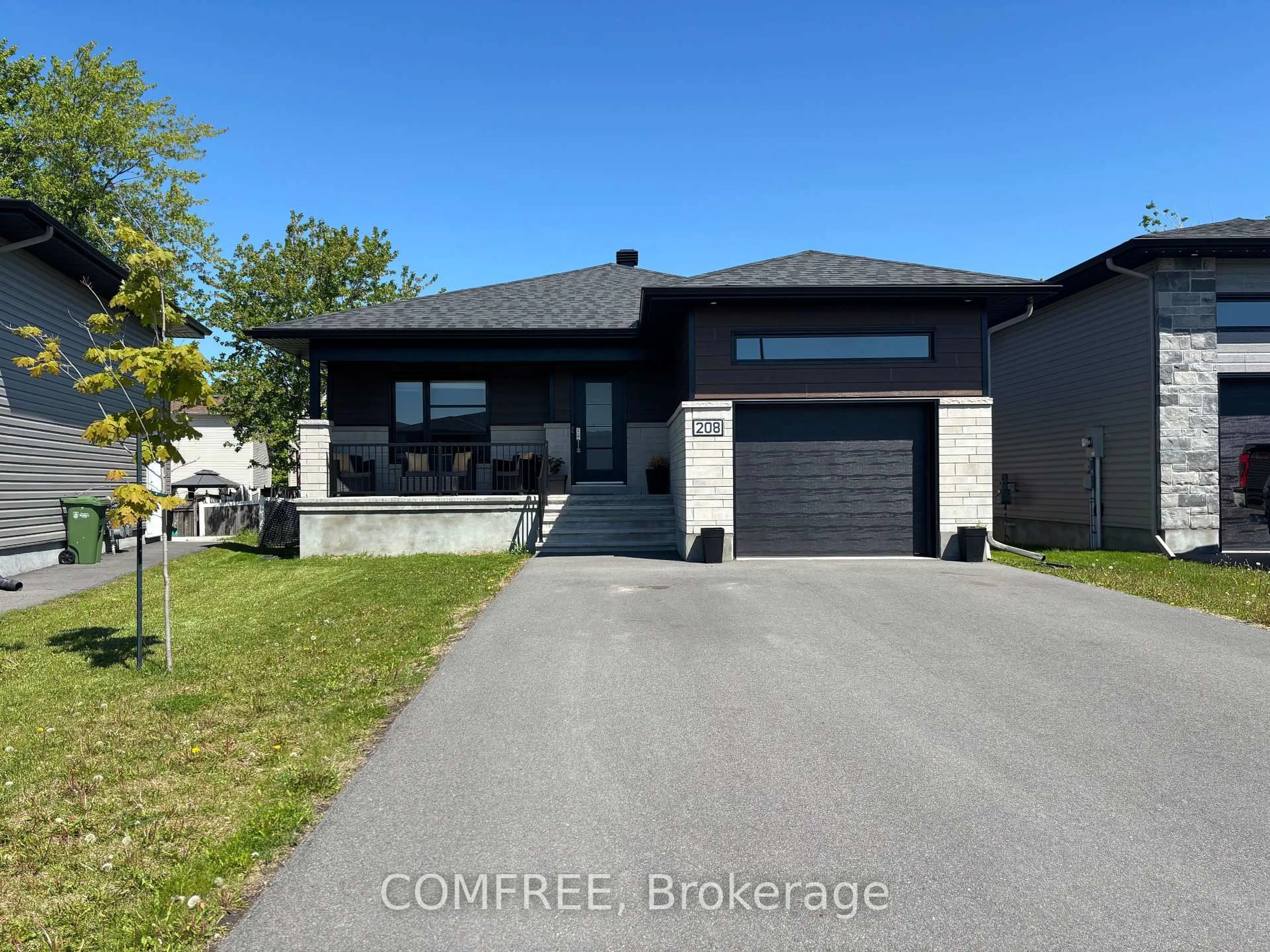 Unknown for 208 Filion St, Russell Ontario K0A 1W0