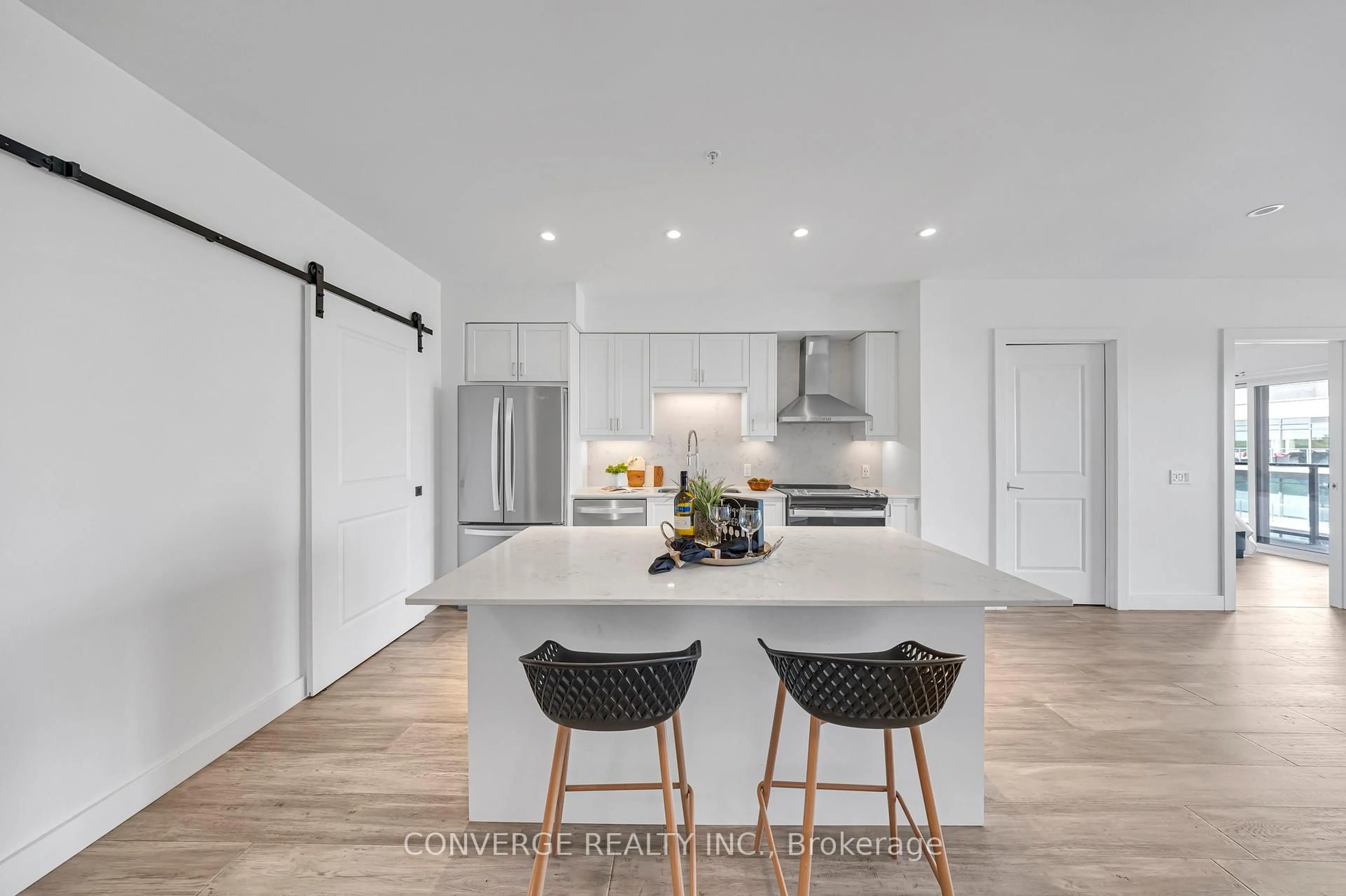 Open concept kitchen, unknown for 15 Glebe St #1903, Cambridge Ontario N1S 0C3