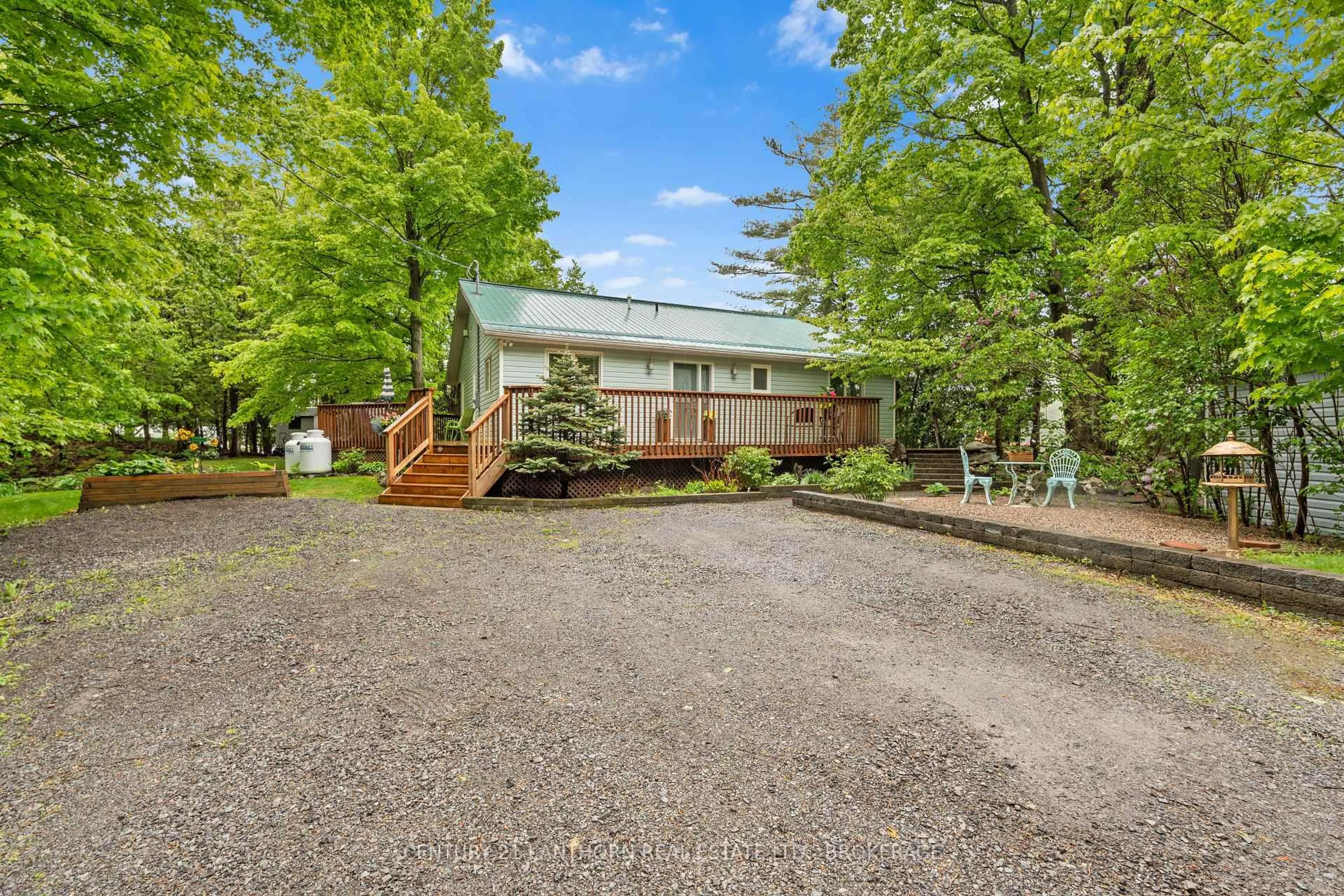 A pic from outside/outdoor area/front of a property/back of a property/a pic from drone, unknown for 1114 Storms Lane, Verona Ontario K0H 2W0