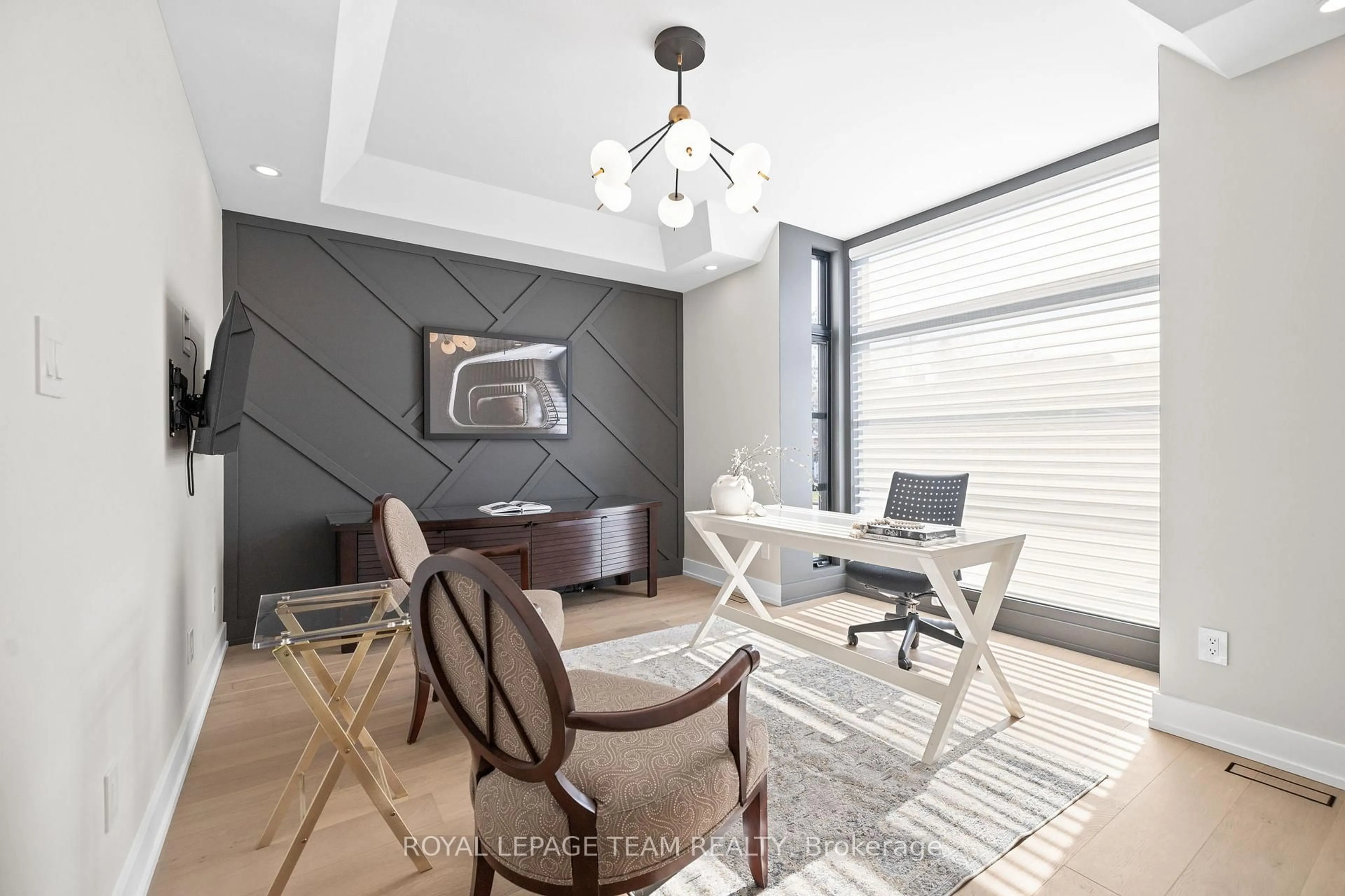 Dining room, unknown for 621 Gainsborough Ave, Ottawa Ontario K2A 2Y7