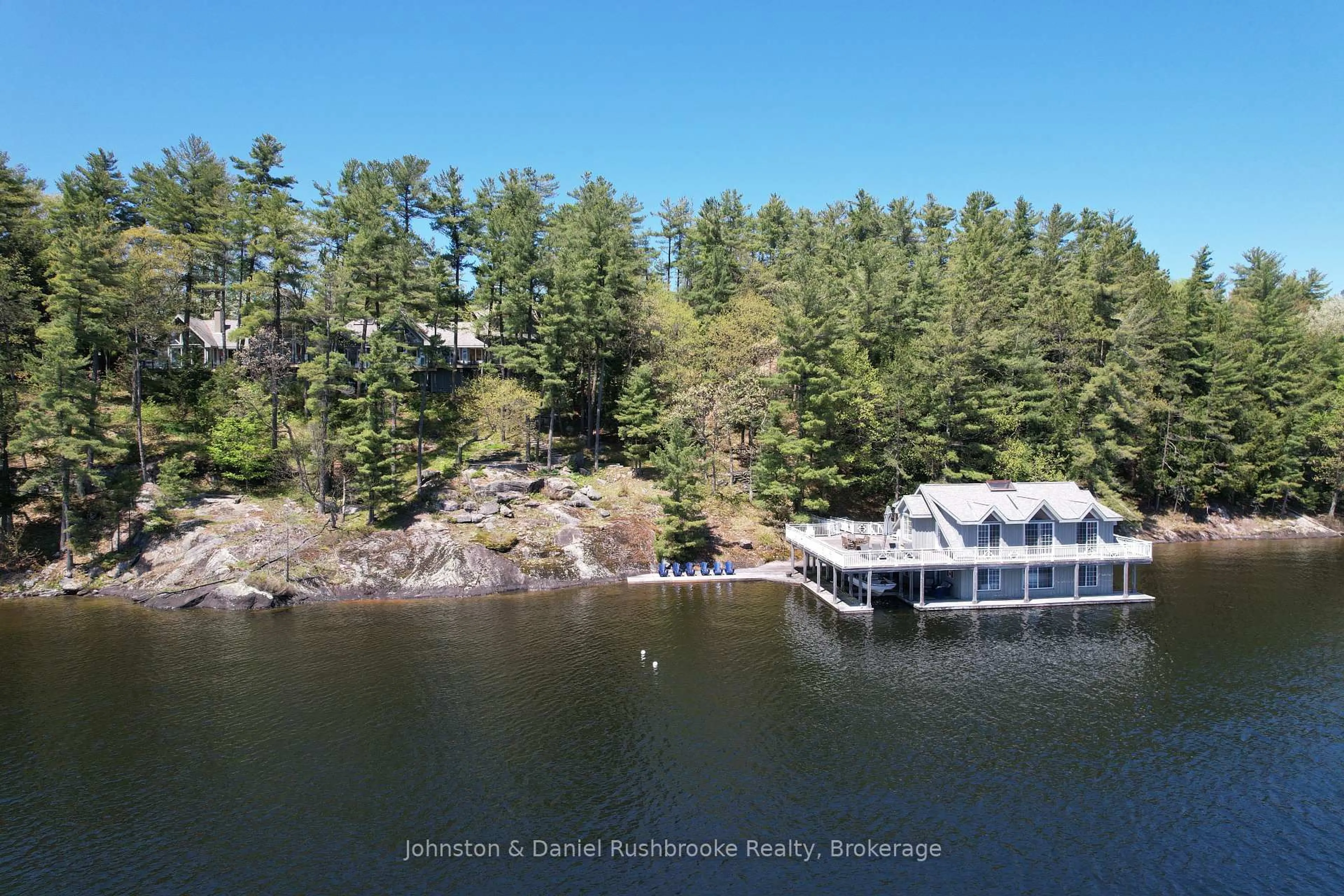 A pic from outside/outdoor area/front of a property/back of a property/a pic from drone, water/lake/river/ocean view for 1247 Rosseau Lake 3 Rd #17, Muskoka Lakes Ontario P0C 1J0