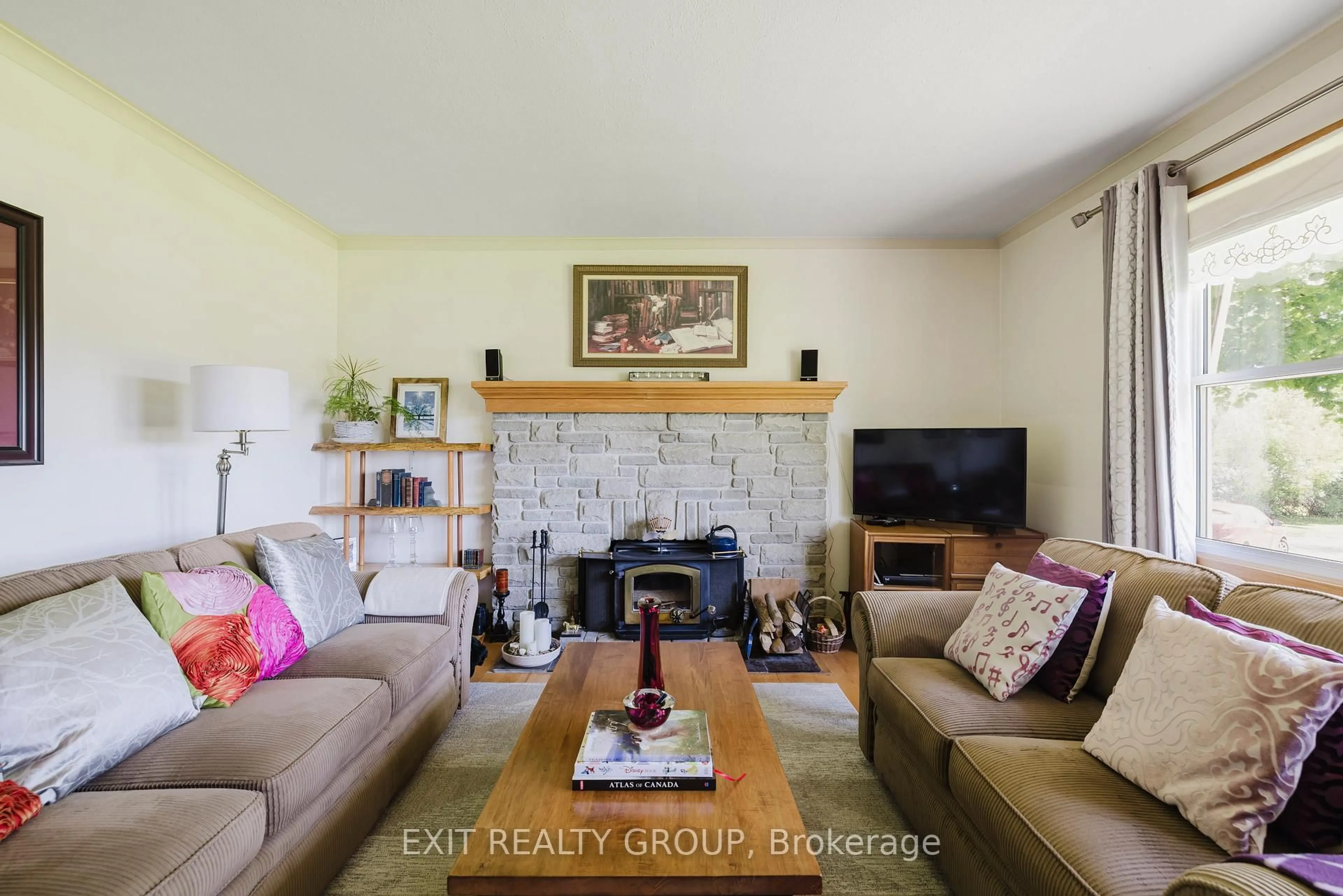 Living room with furniture, unknown for 556 Rosebush Rd, Hastings Ontario K0K 2C0
