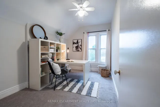 Additional property image - 43 OXFORD St