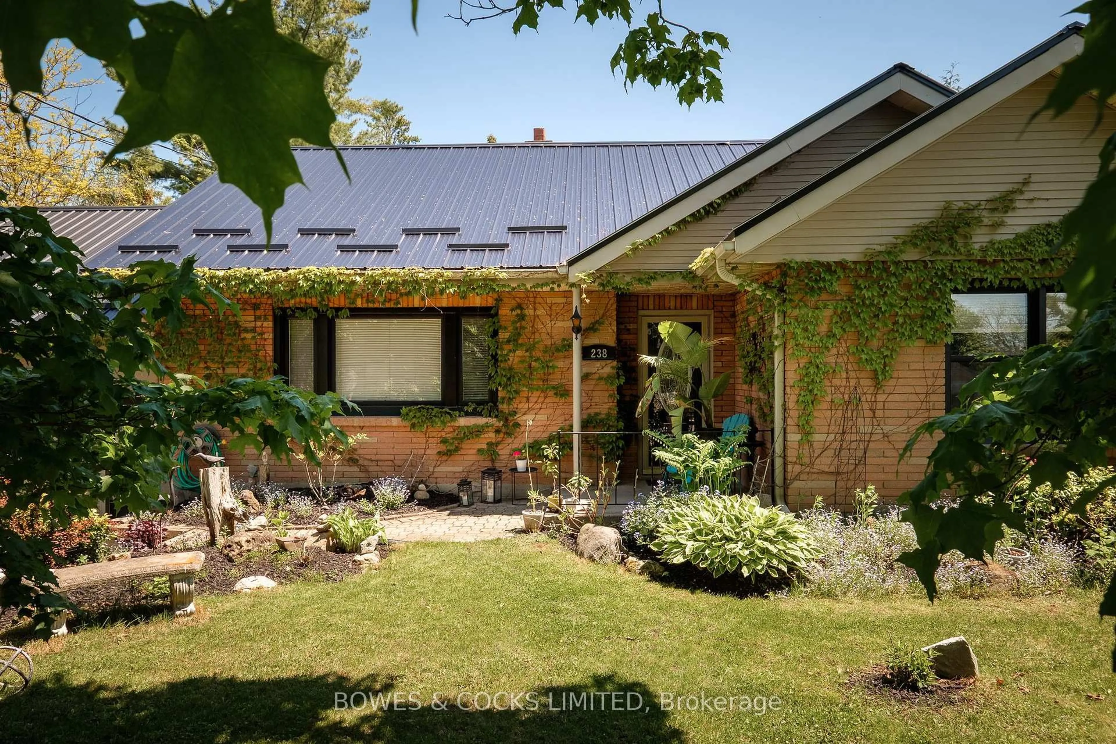 Home with brick exterior material, street for 238 Rogers St, Peterborough East Ontario K9H 1W3