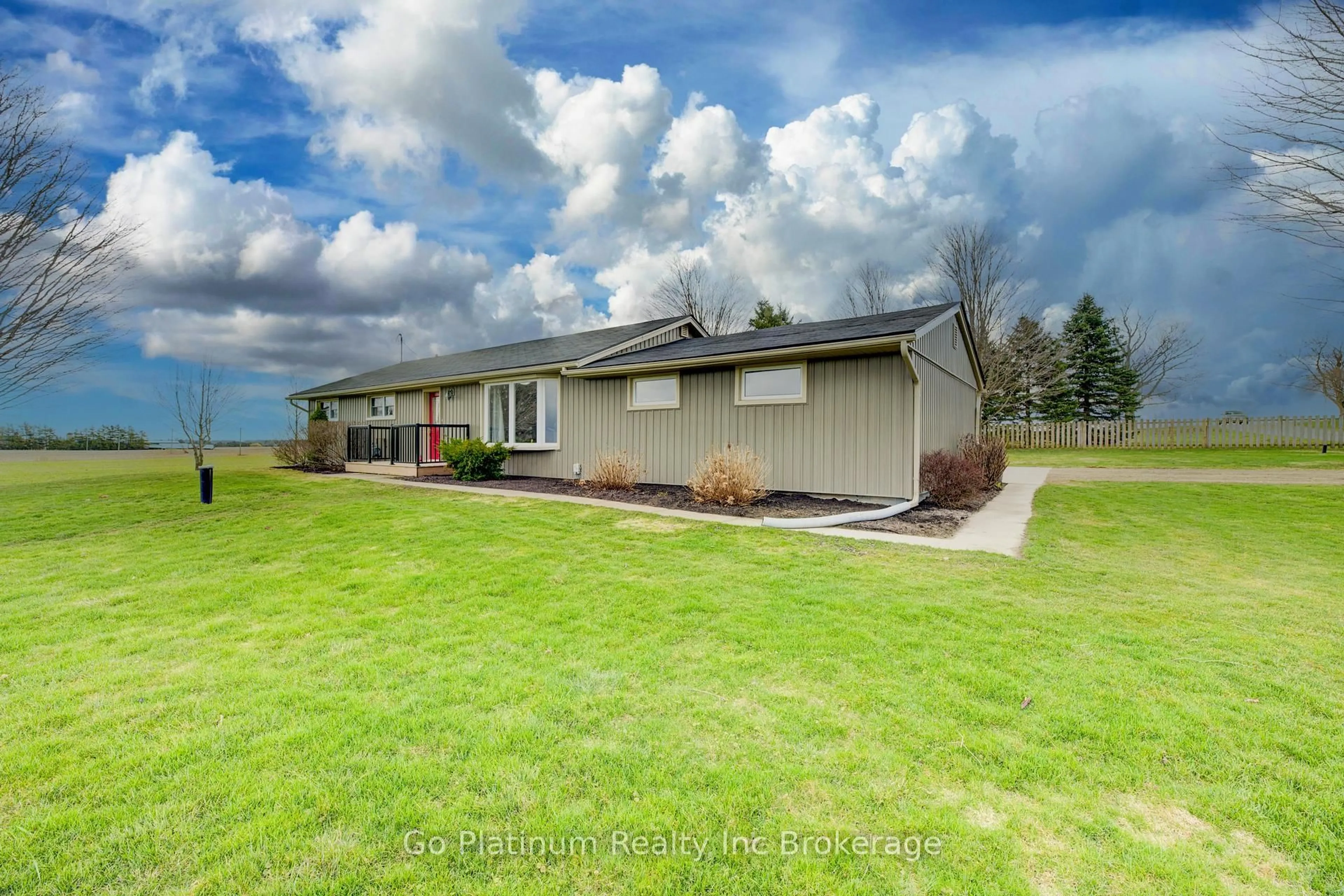 A pic from outside/outdoor area/front of a property/back of a property/a pic from drone, water/lake/river/ocean view for 384870 Salford Rd, Norwich Ontario N0J 1C0