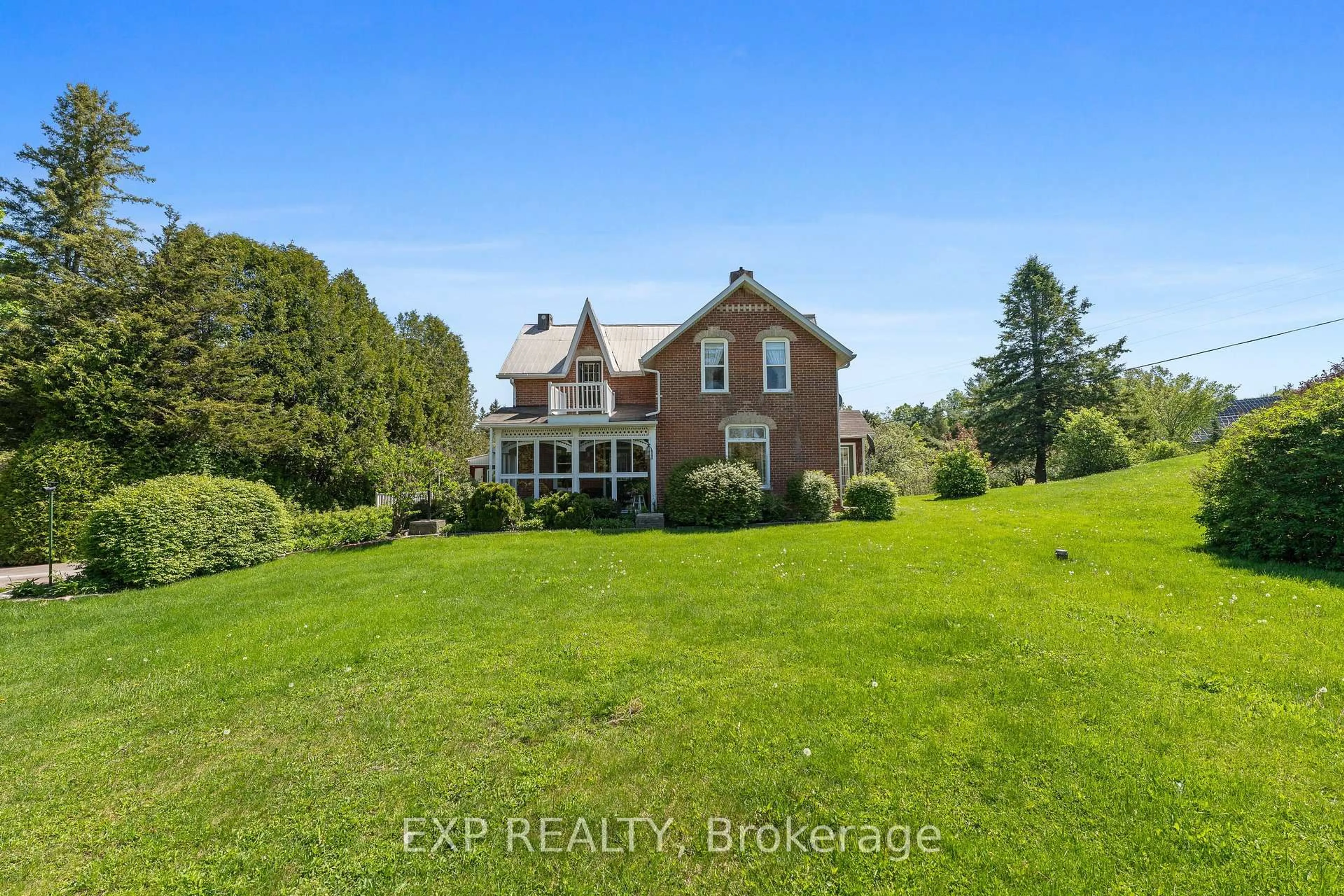 A pic from outside/outdoor area/front of a property/back of a property/a pic from drone, water/lake/river/ocean view for 3 Fire Route 53, Havelock-Belmont-Methuen Ontario K0L 1Z0
