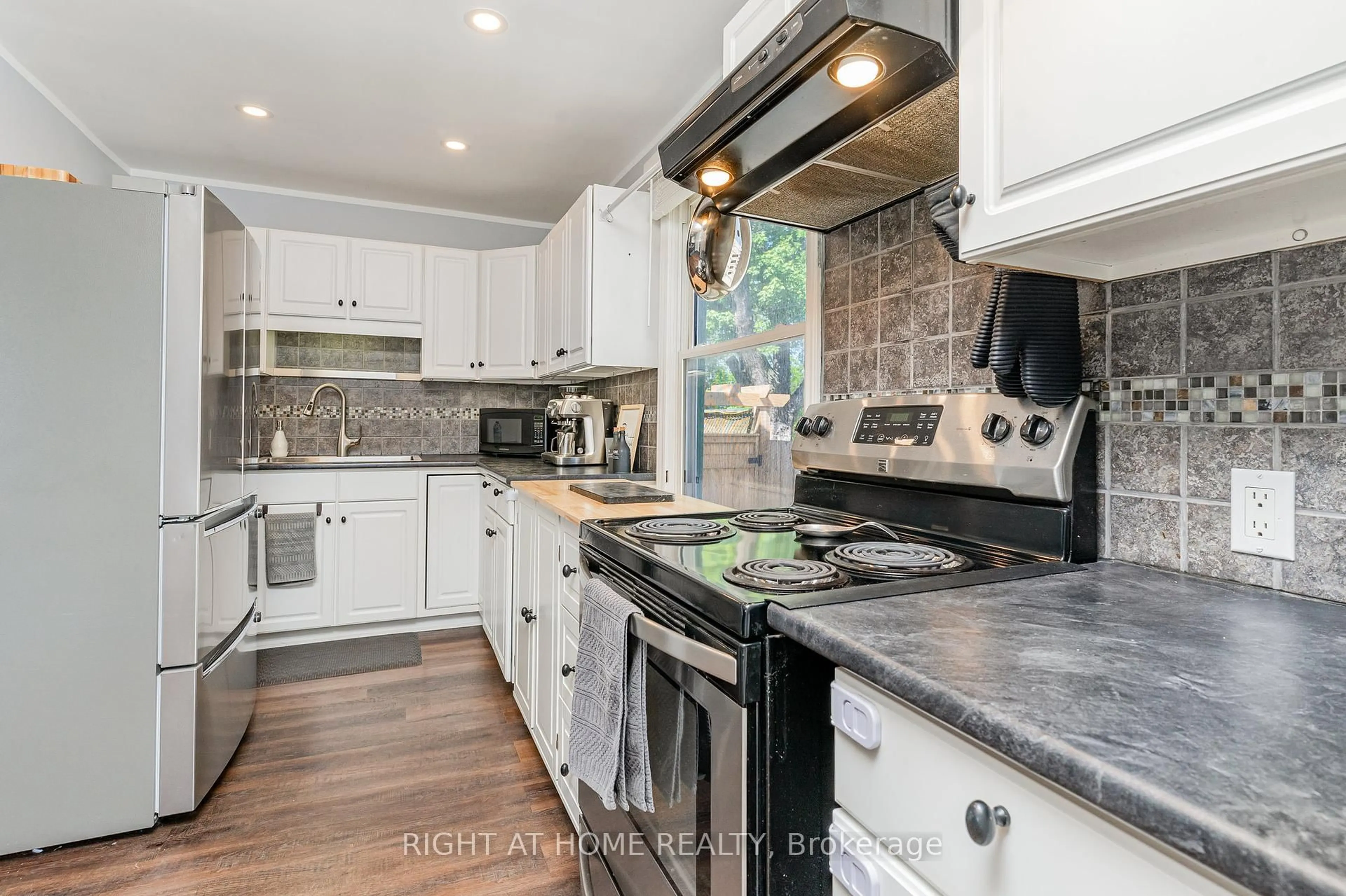 Unknown for 67 Martha St, Hamilton Ontario L8H 2C2