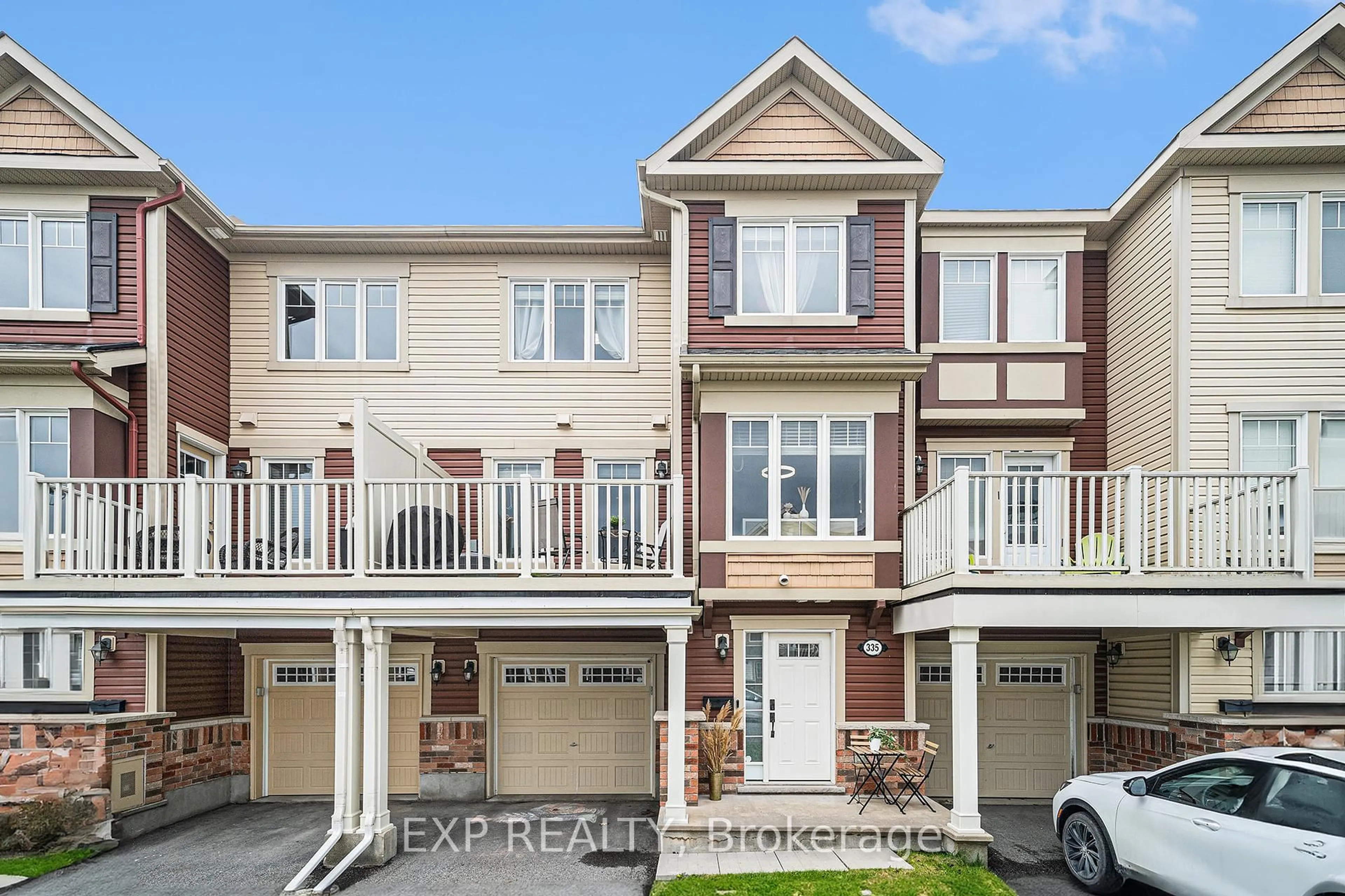 Unknown for 335 Sweet Grass Circ, Ottawa Ontario K2J 5W9